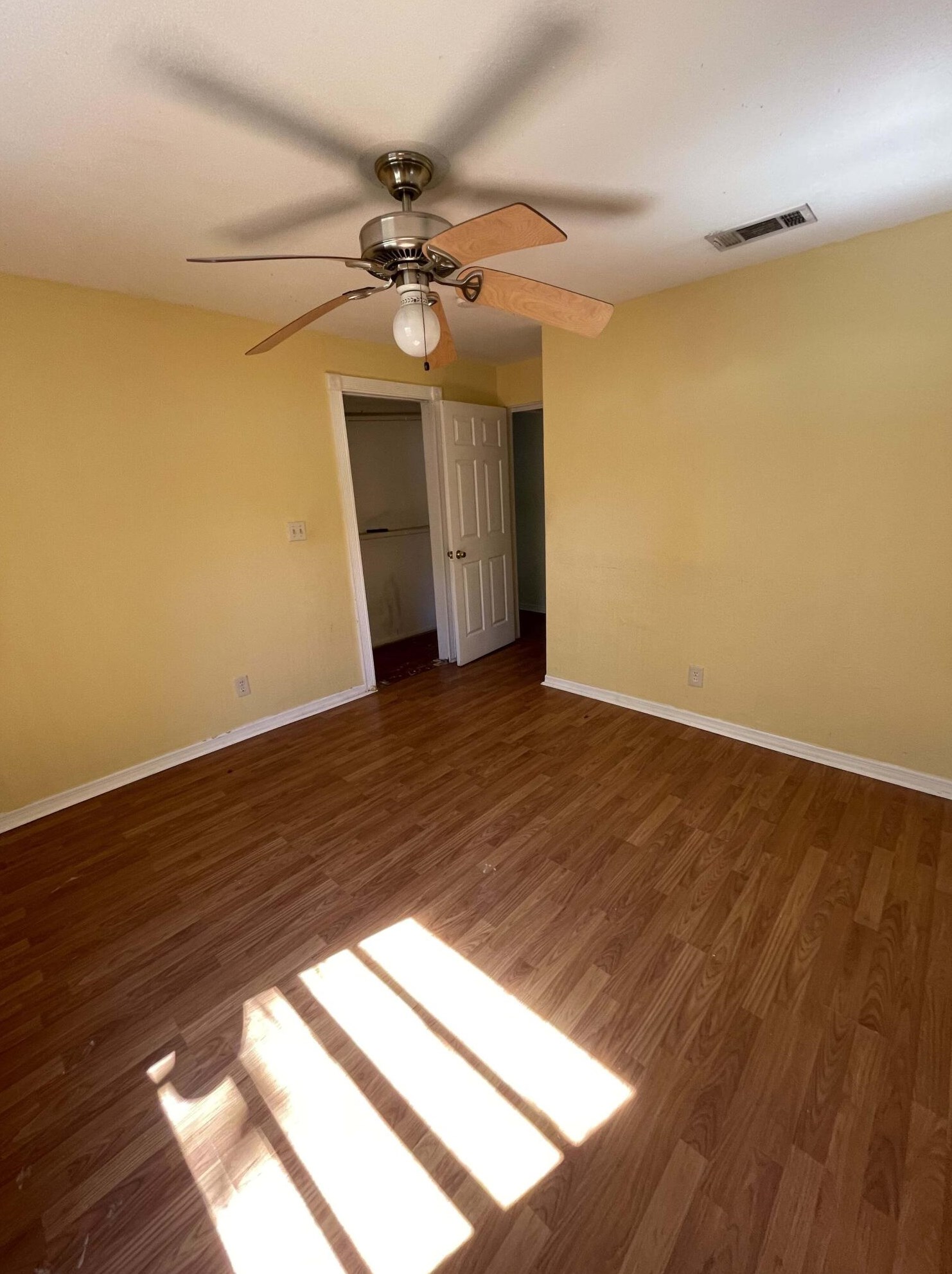 113 S 3rd Ave, Lake Worth, FL 33460