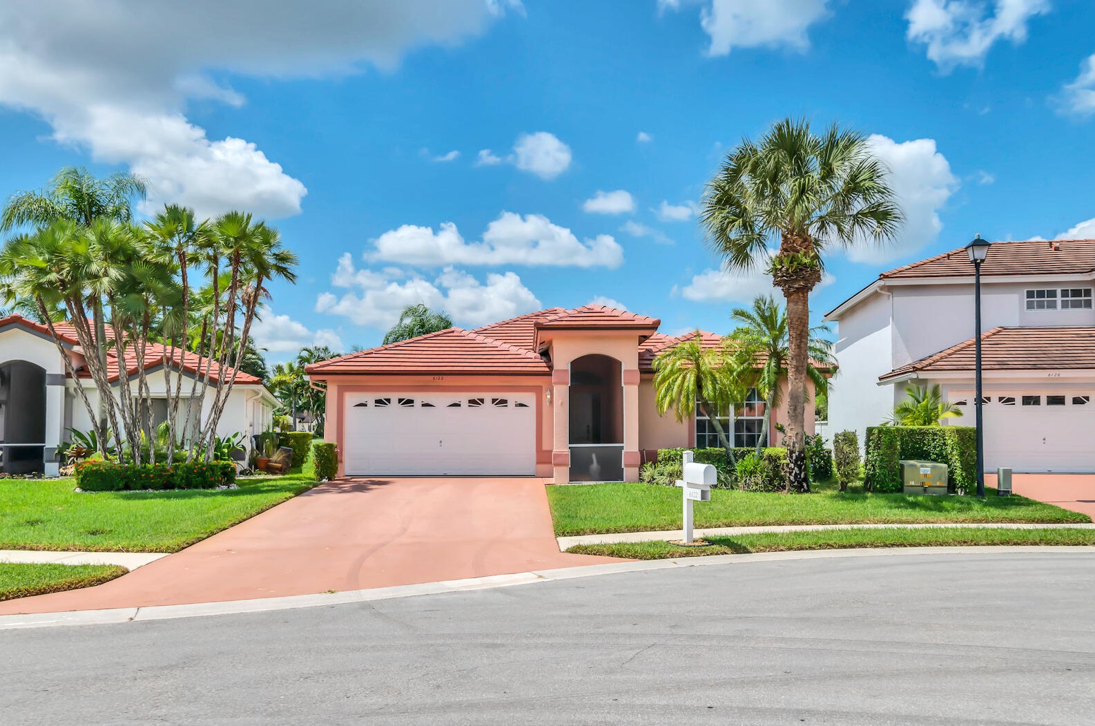 6122 Harbour Greens Dr, Lake Worth, FL 33467-6833
