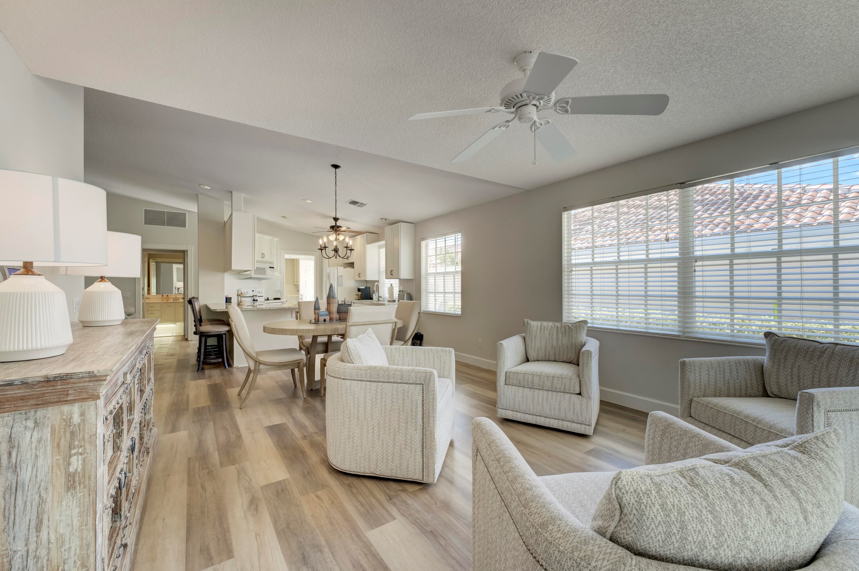 8324 Double Tree Dr, Hobe Sound FL  33455-8214 exterior