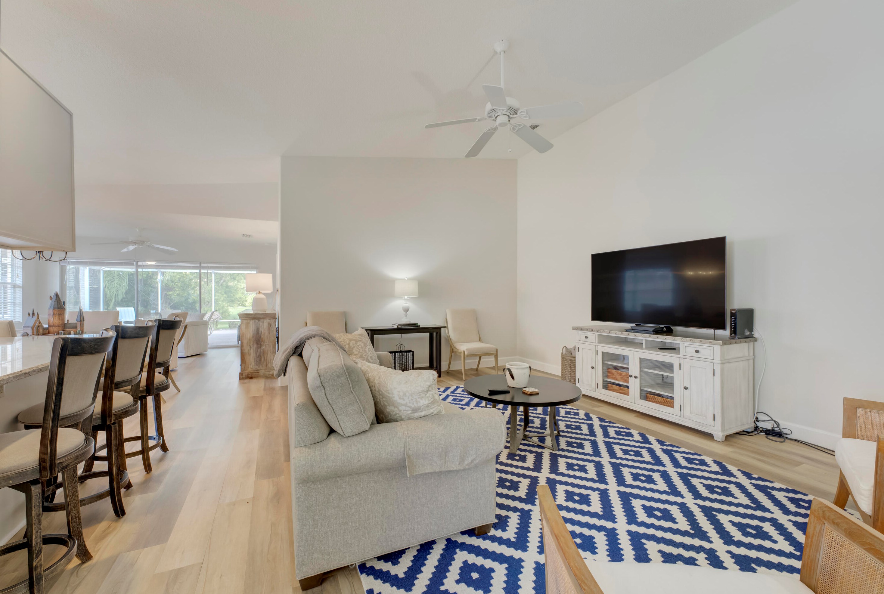 8324 Double Tree Dr, Hobe Sound FL  33455-8214 exterior