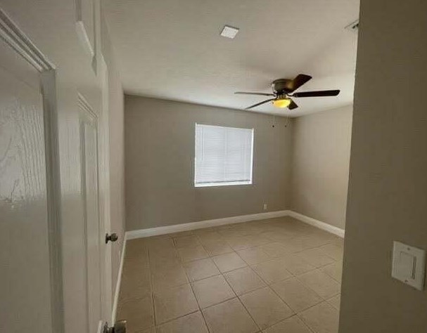 400 Metcalf Ct #409, West Palm Beach, FL 33407