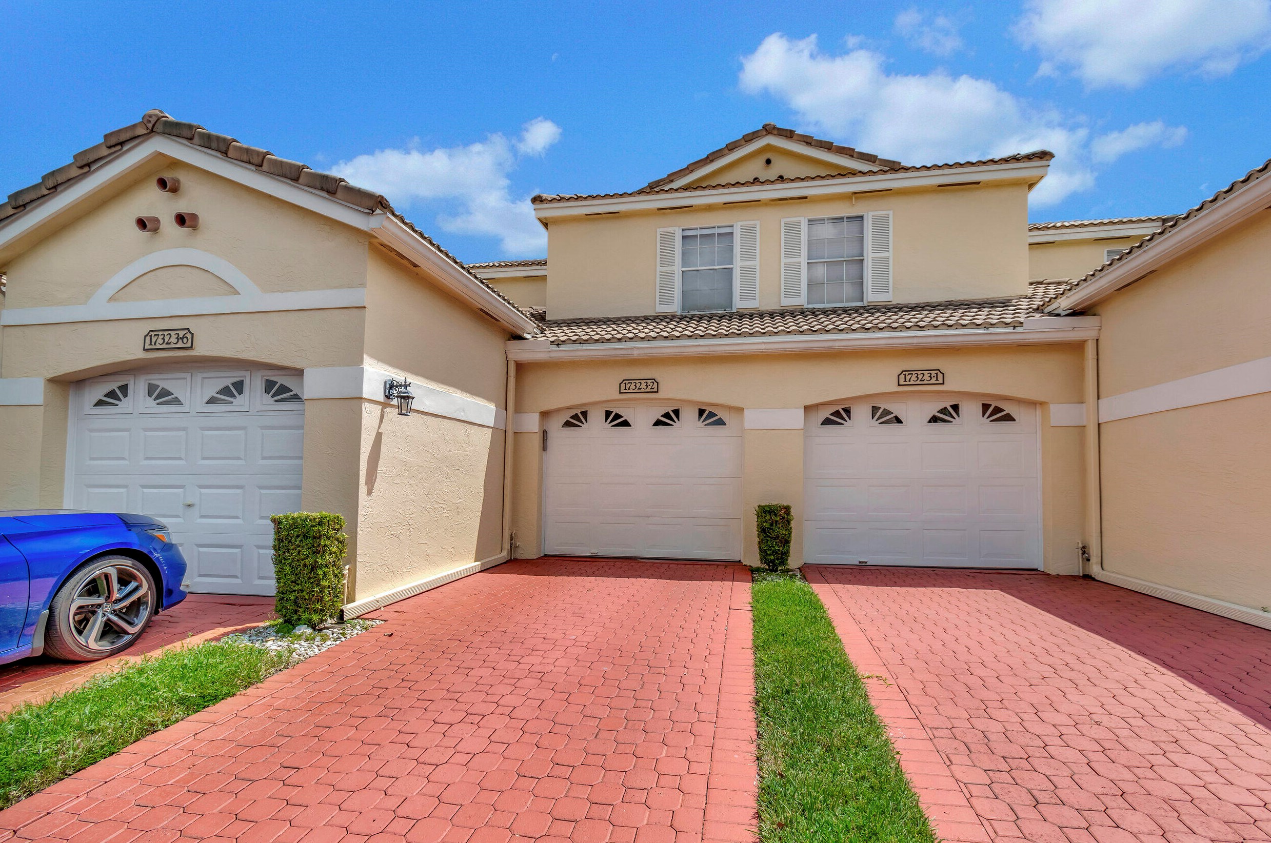 17323 Boca Club Blvd, Boca Raton, FL 33487-1027