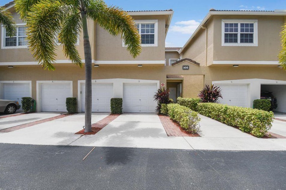 103 Lighthouse Cir #d, Jupiter, FL 33469
