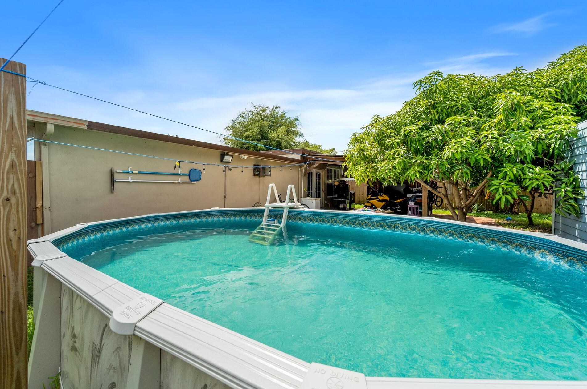 7401 Normandy St, Hollywood, FL 33023-3650