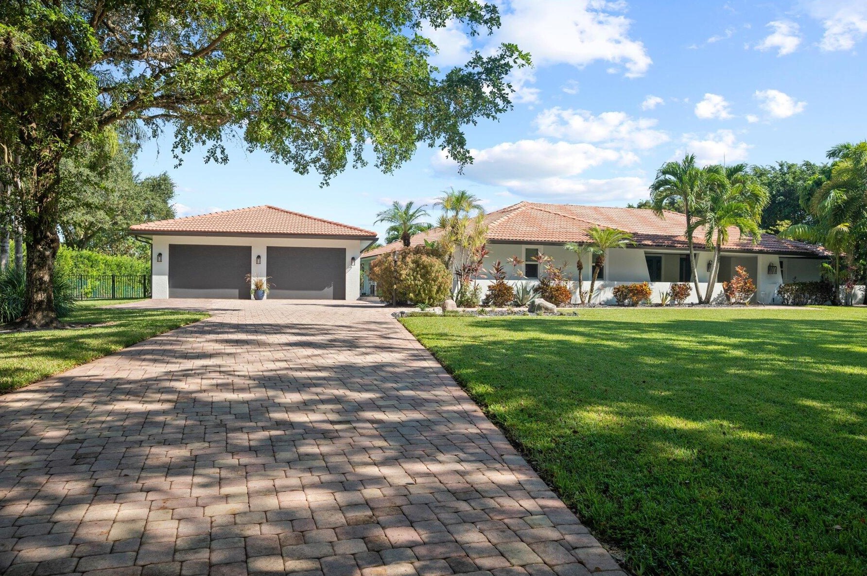 10479 Rio Lindo, Delray Beach, FL 33446