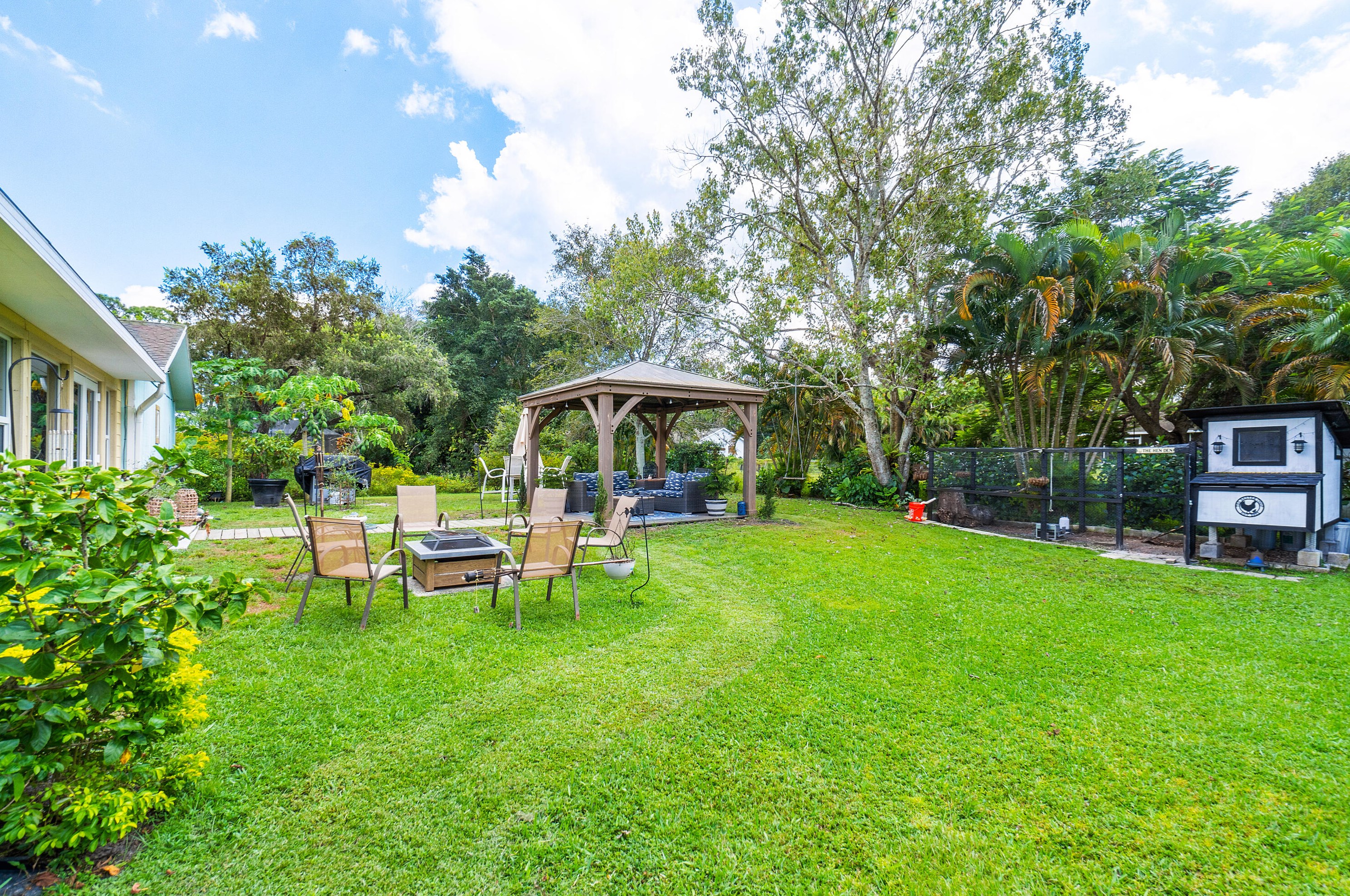 13886 158th St, Jupiter FL  33478-8515 exterior