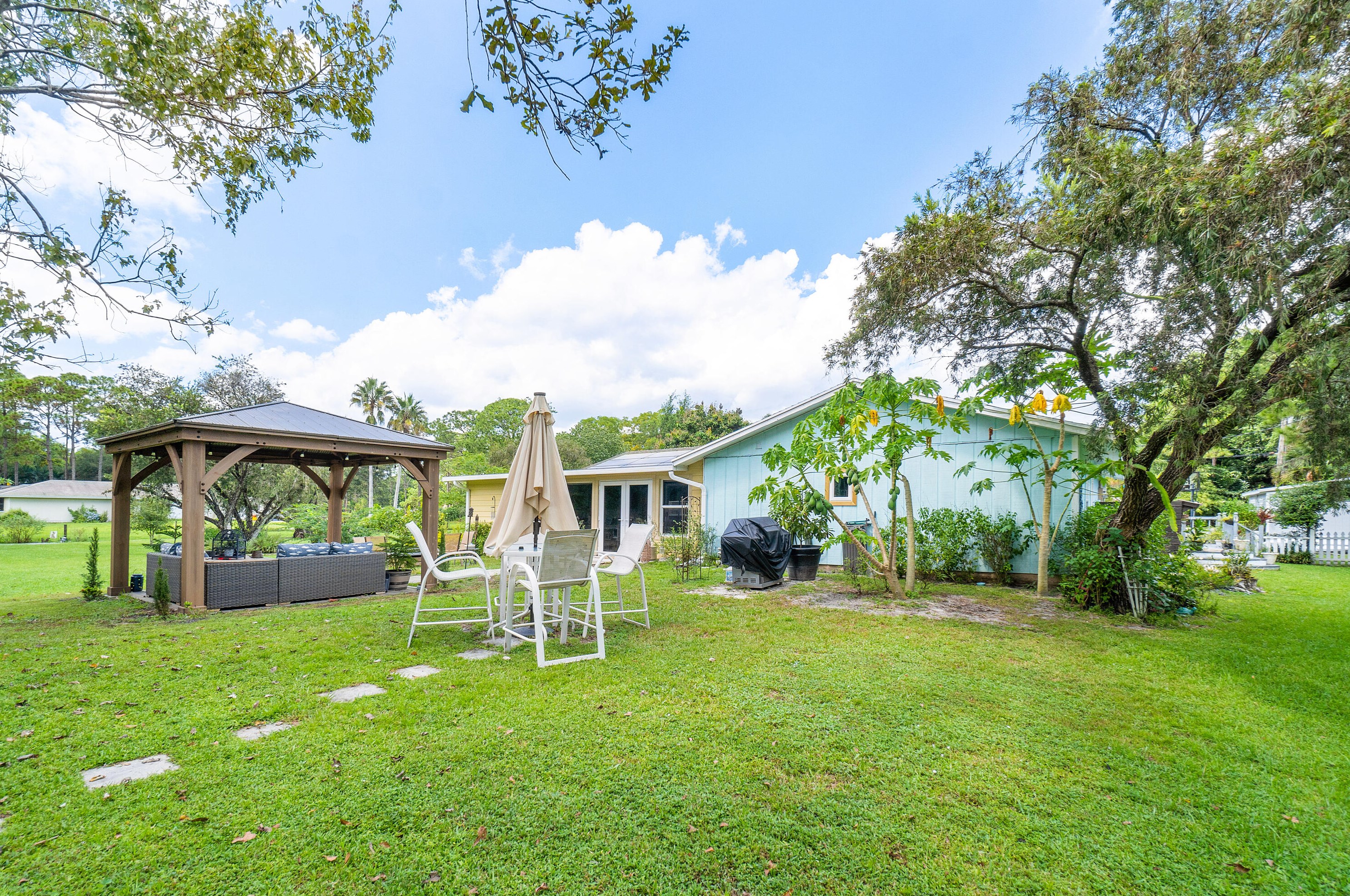 13886 158th St, Jupiter FL  33478-8515 exterior