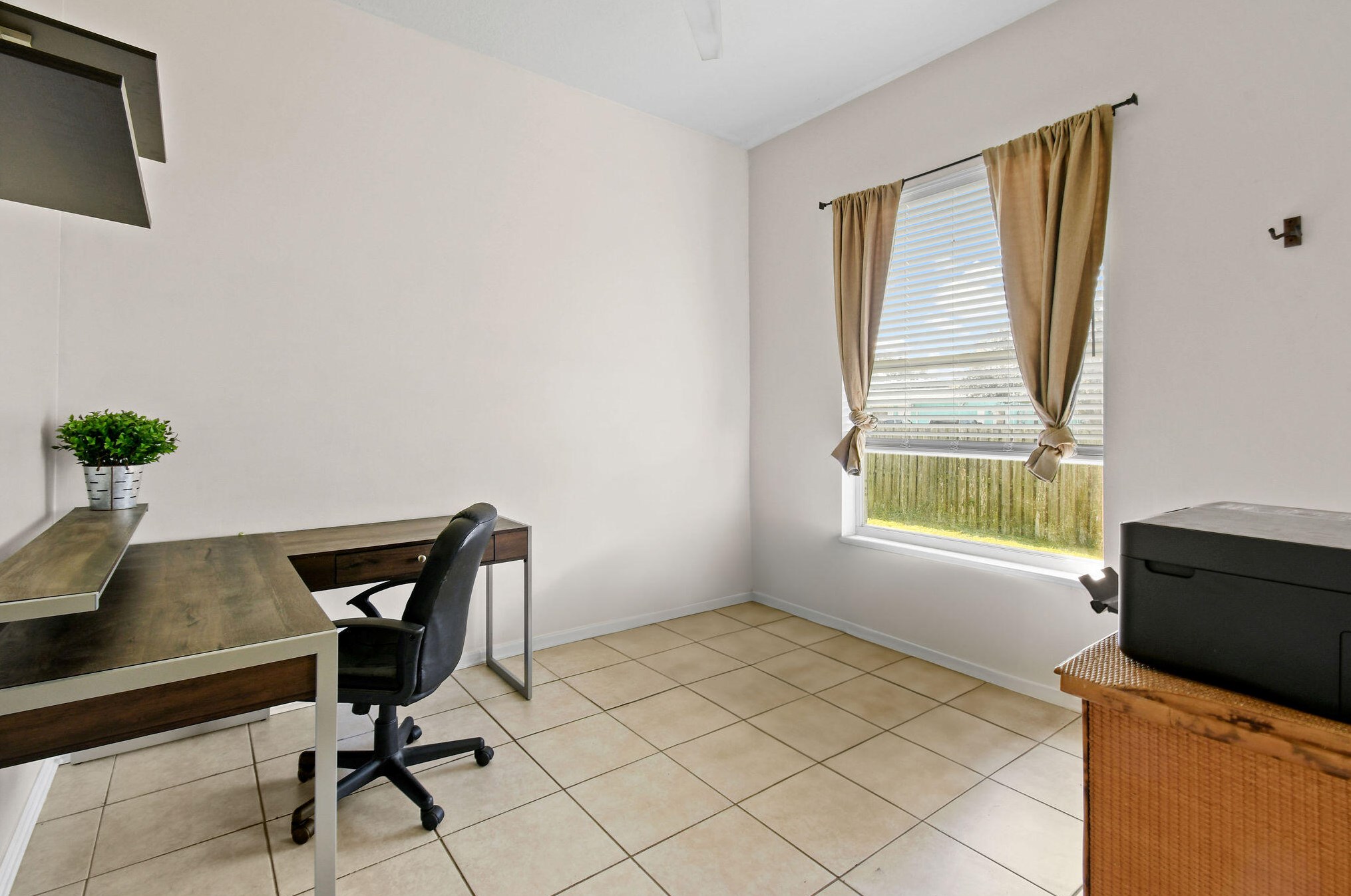 1090 Choctaw St, Jupiter FL 33458-5622 exterior