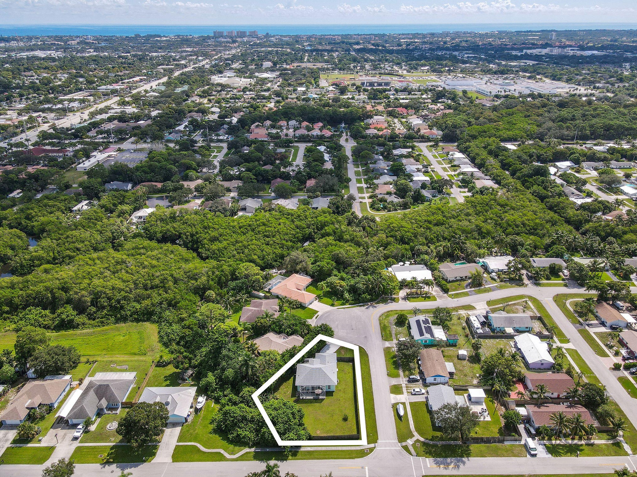 1090 Choctaw St, Jupiter FL 33458-5622 exterior