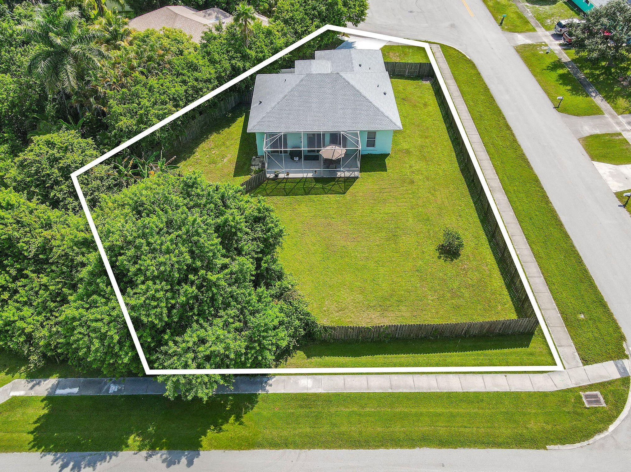 1090 Choctaw St, Jupiter FL 33458-5622 exterior