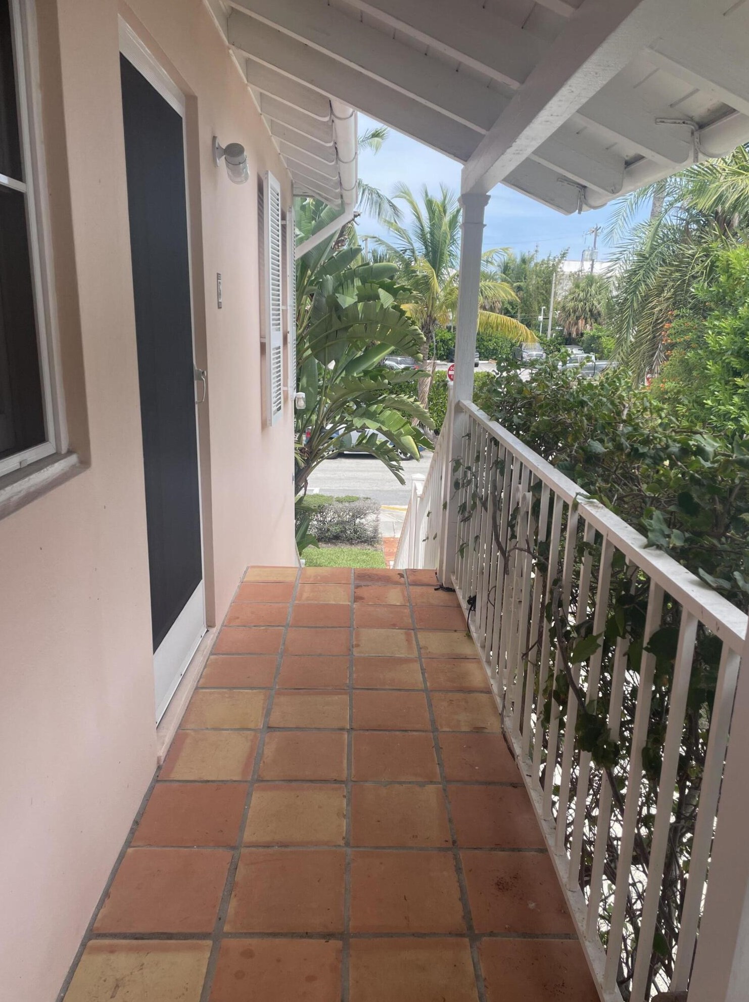 216 Australian Ave Apt 3, Palm Beach, FL 33480