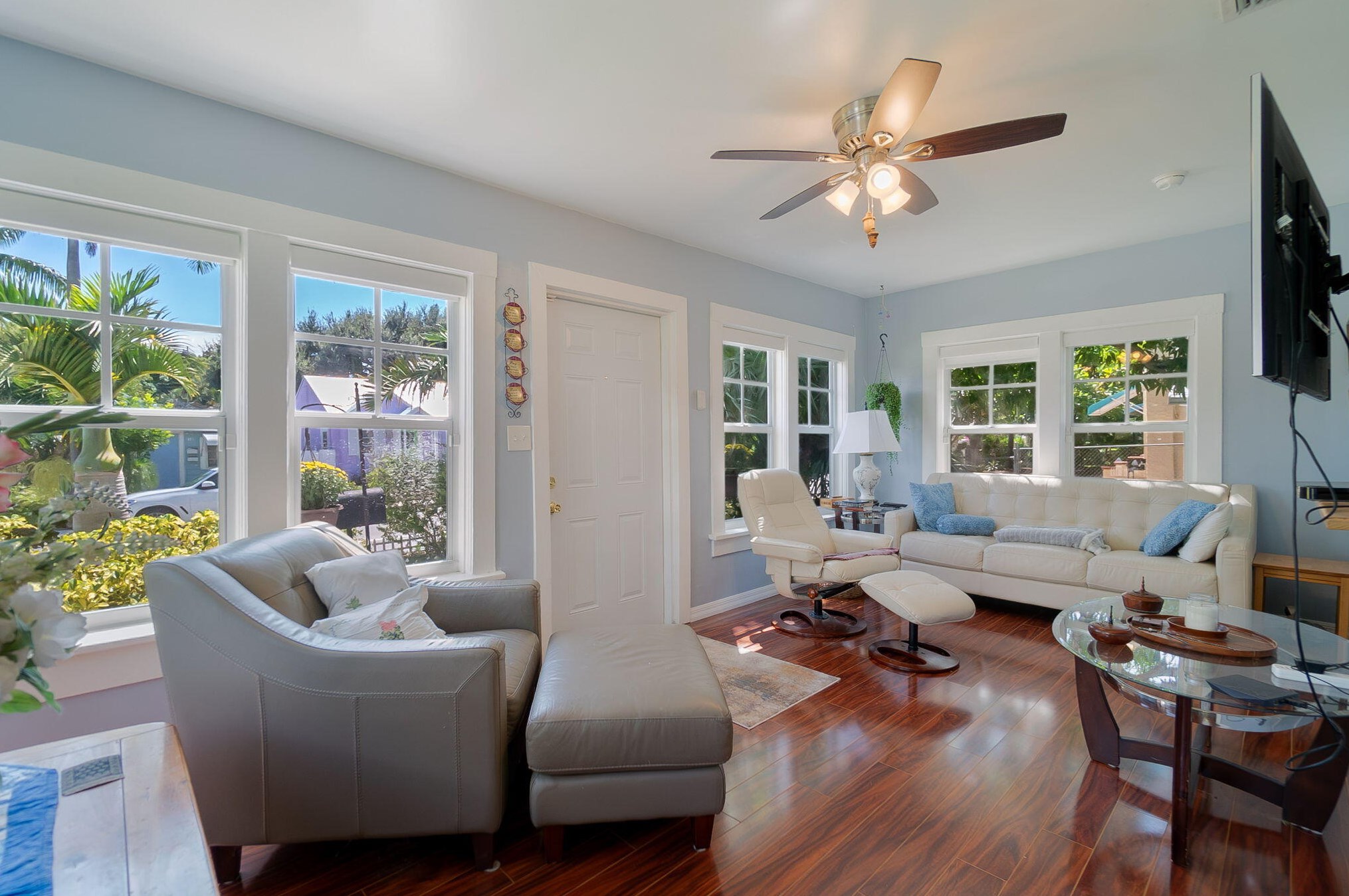 211 K St, Lake Worth FL  33460-3311 exterior