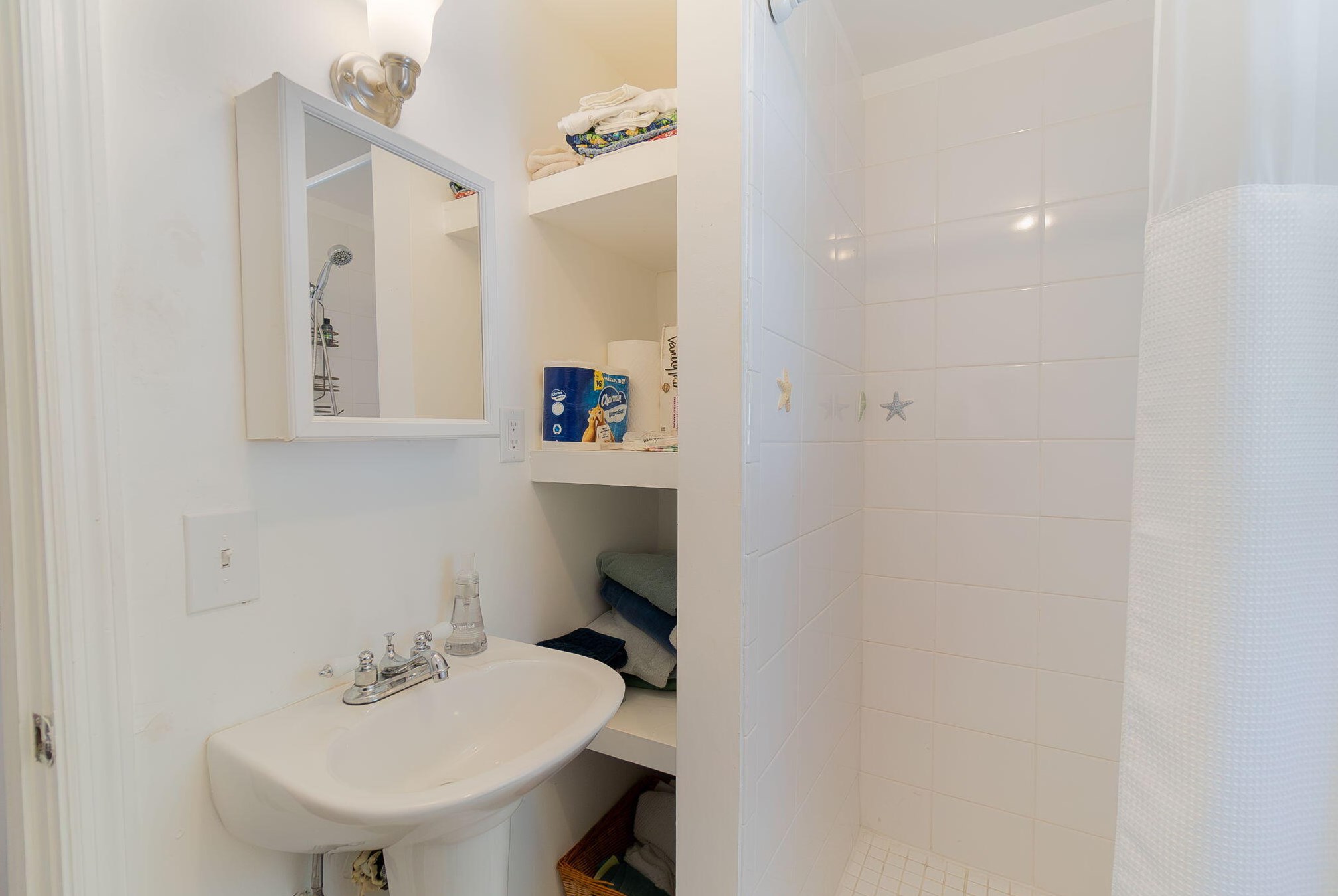 211 K St, Lake Worth FL  33460-3311 exterior
