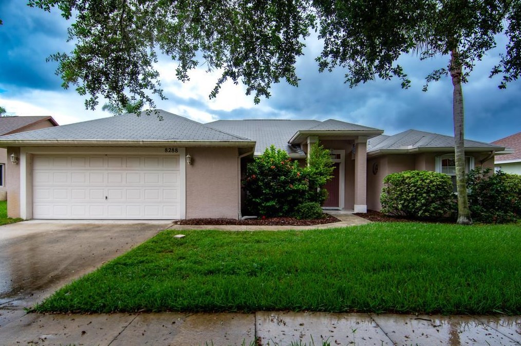 8288 Spicebush Terrace, Fort Pierce, FL 34952