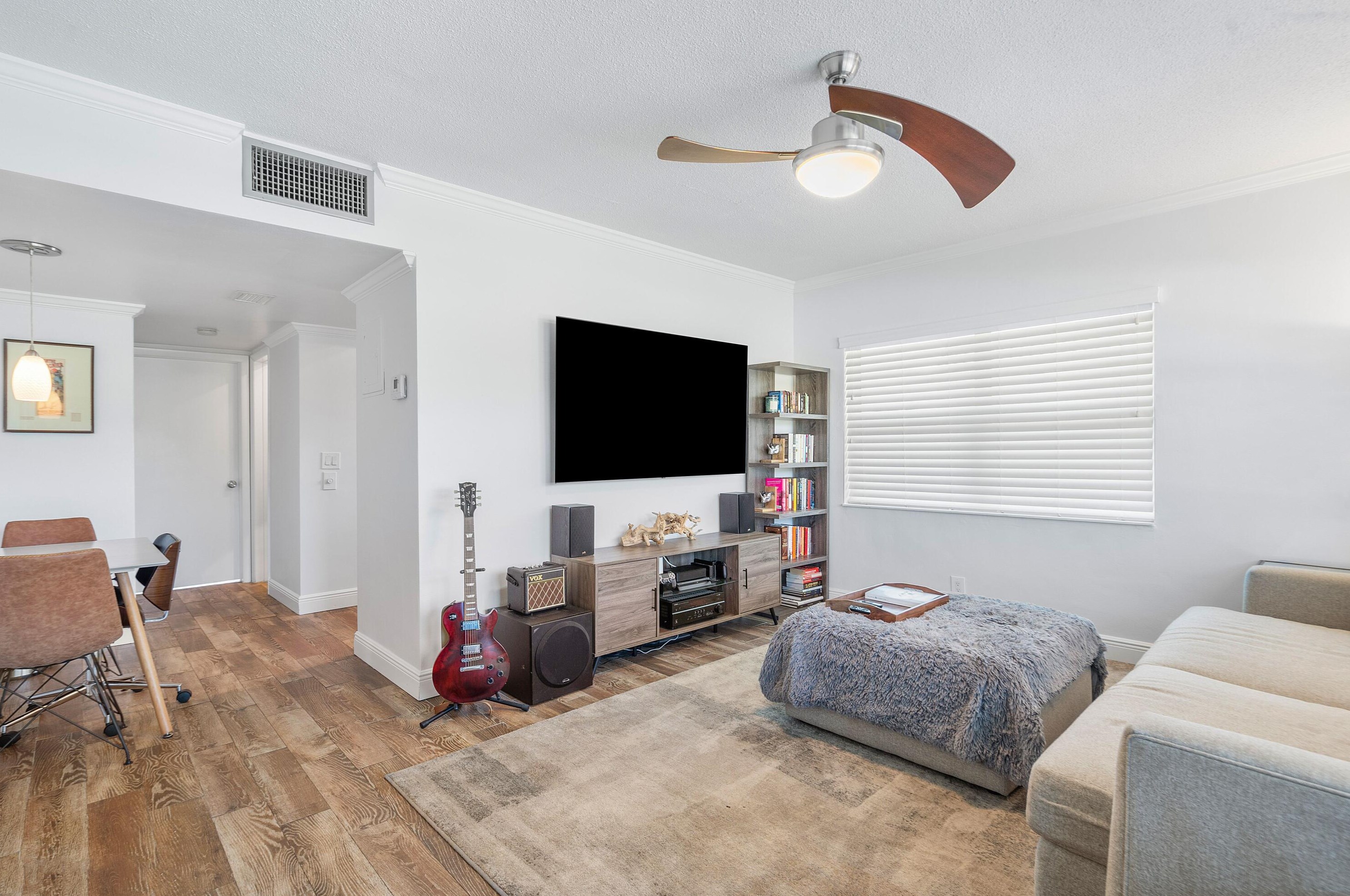 6100 Ne 7th Ave Apt 21, Boca Raton, FL 33487