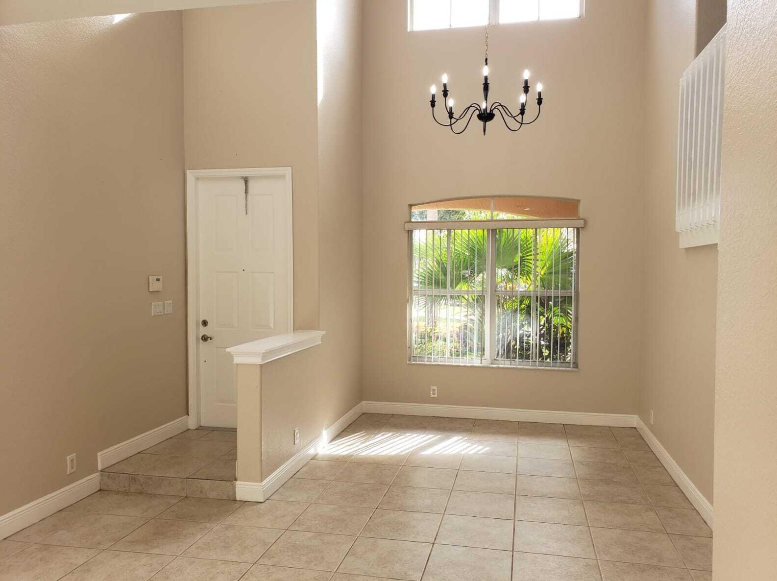 6553 Lurais Dr, Lake Worth, FL 33463