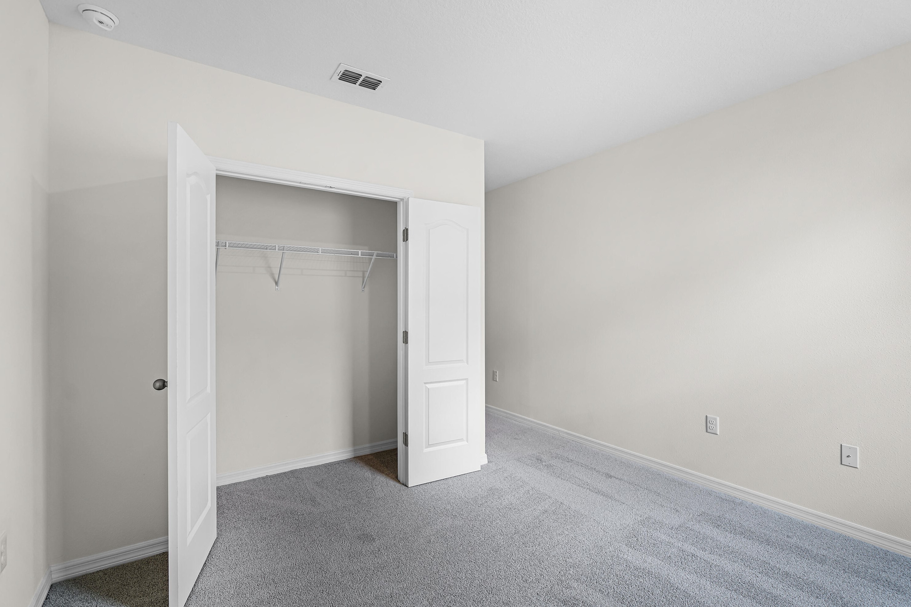 2256 Se Powell Ct, Fort Pierce, FL 34952