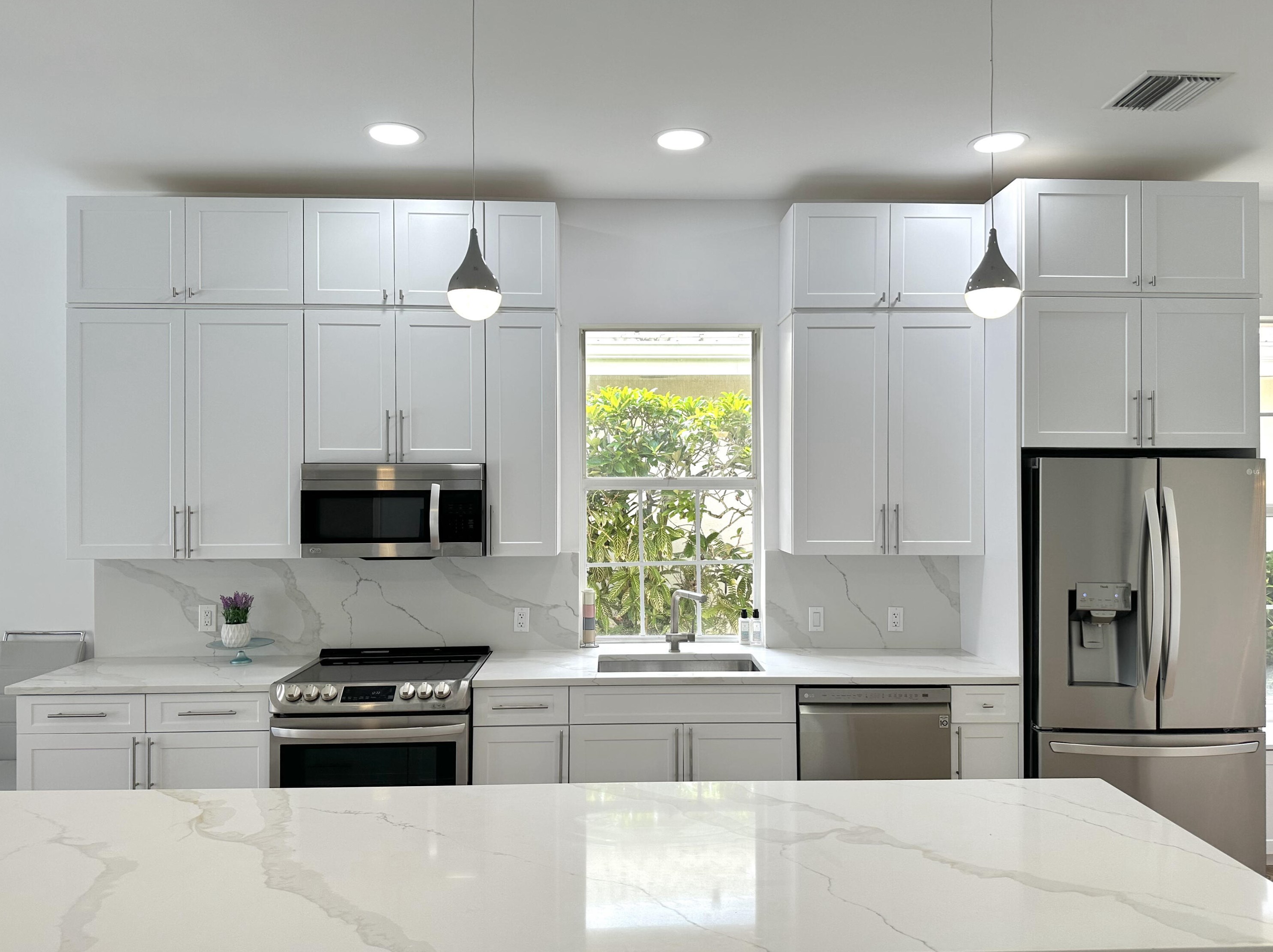 1009 Bedford Ave, West Palm Beach, FL 33403