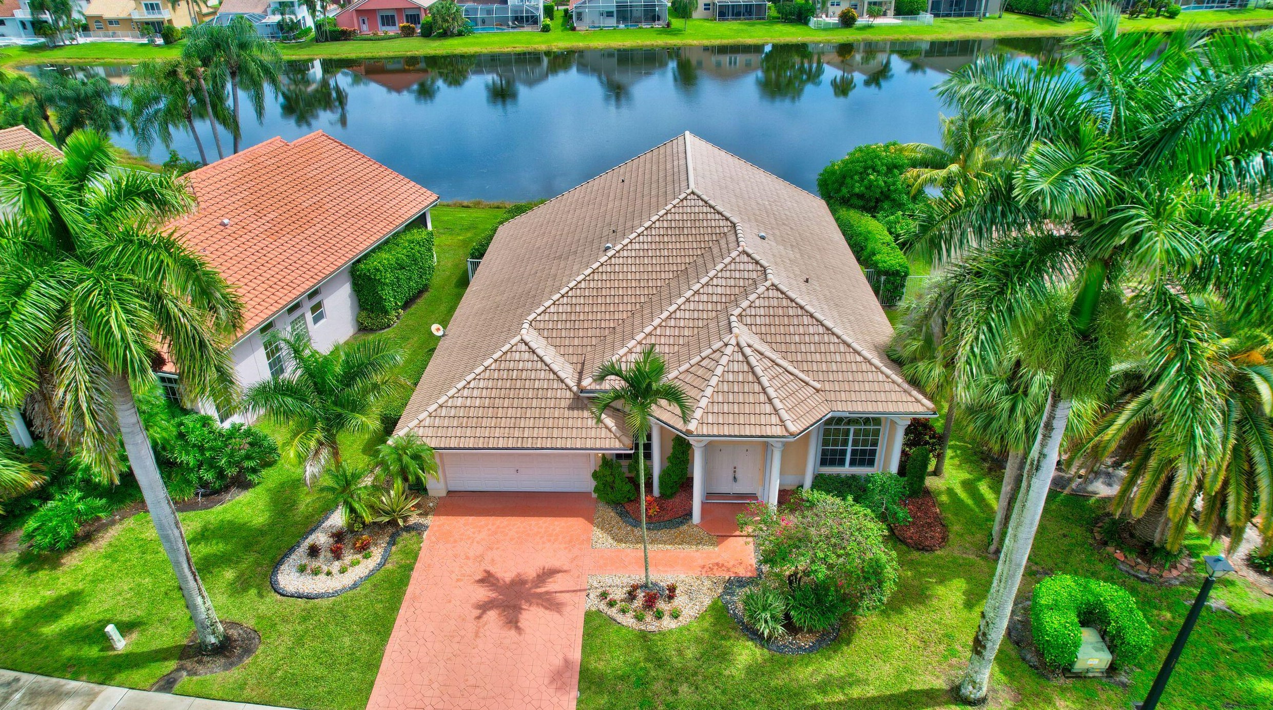 19472 Preserve Dr, Boca Raton, FL 33498-4818