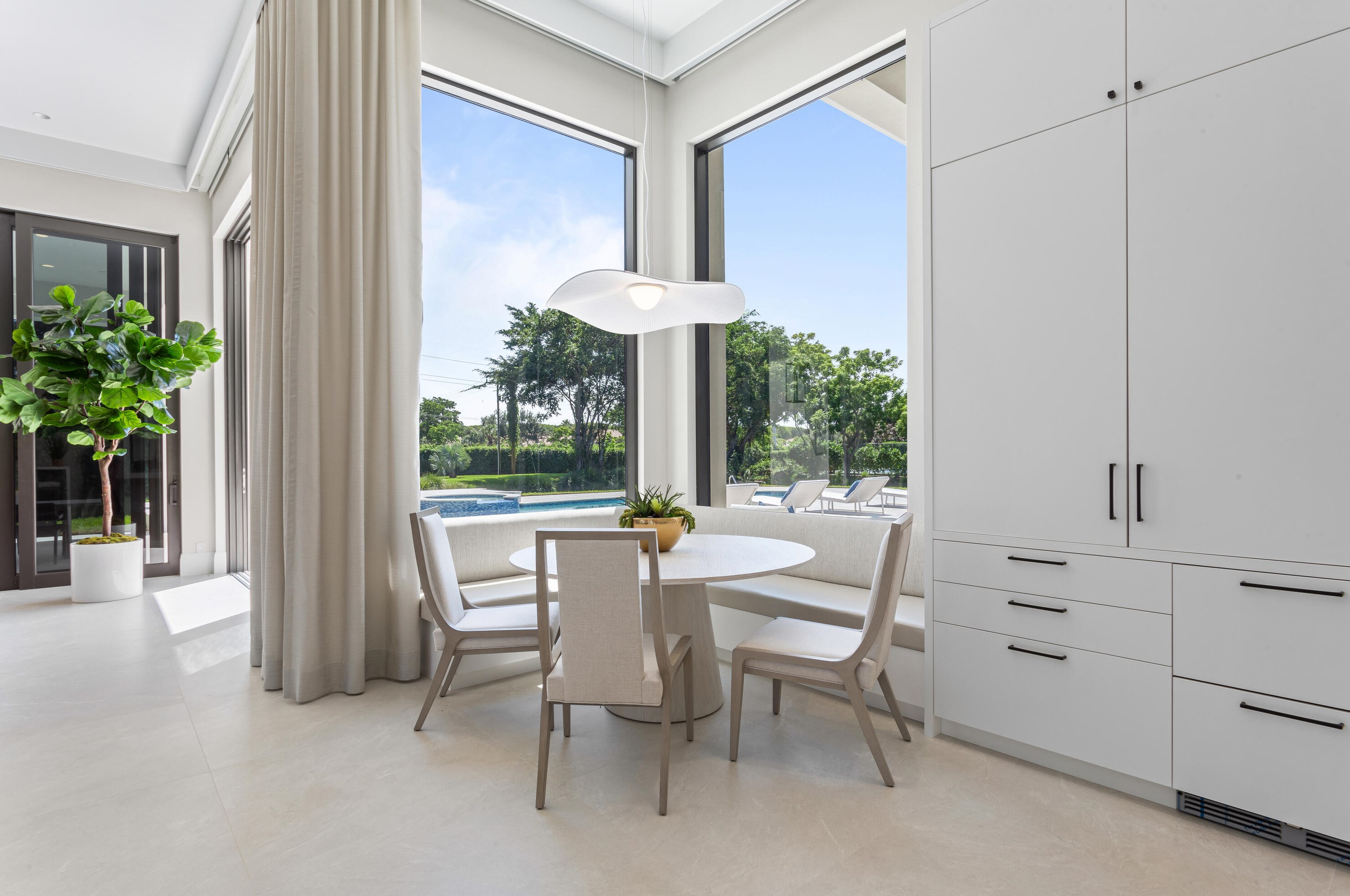 6009 Le Lac Rd, Boca Raton FL  33496-2302 exterior