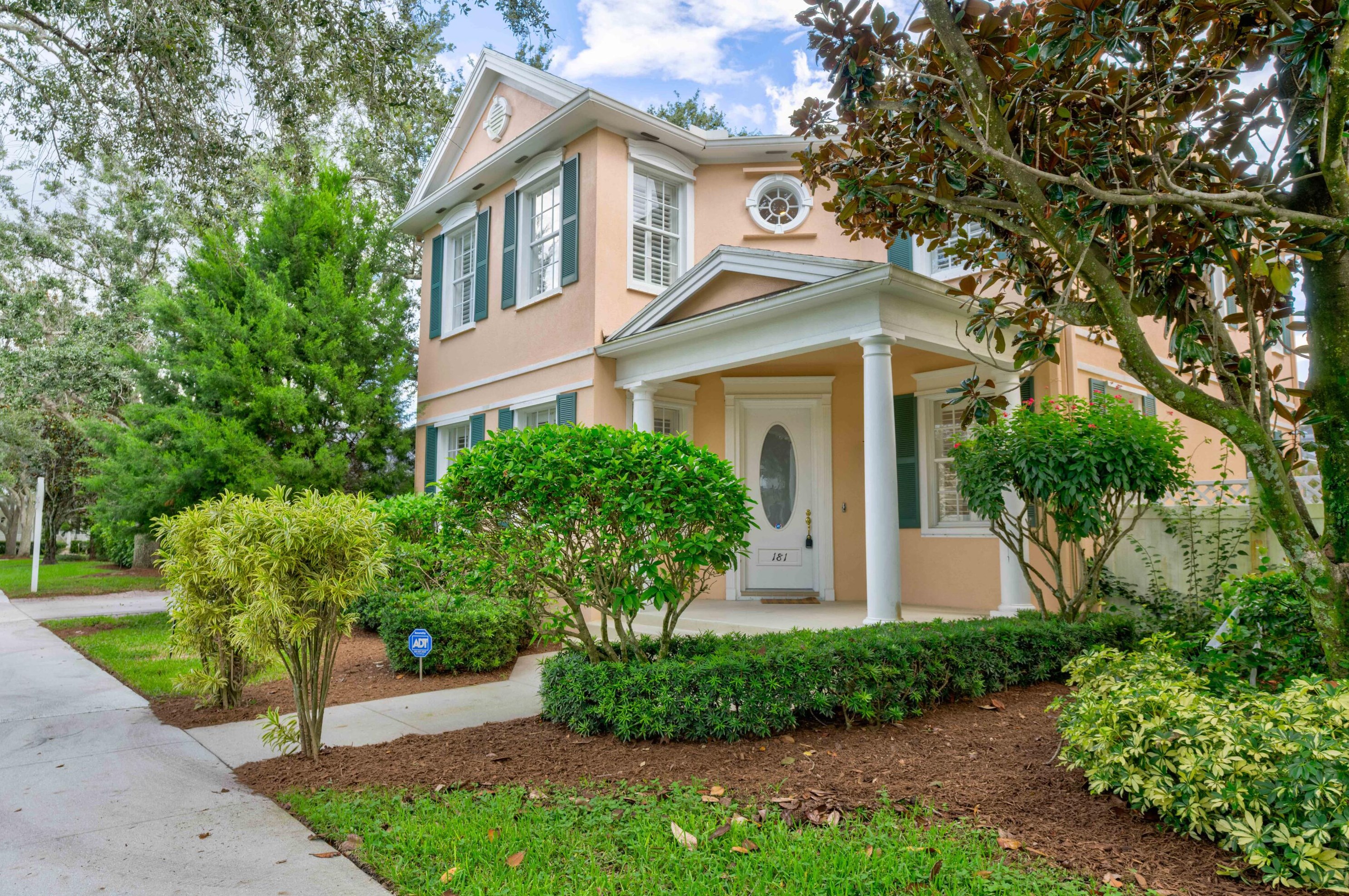 181 Honeysuckle Dr, Jupiter, FL 33458-2841