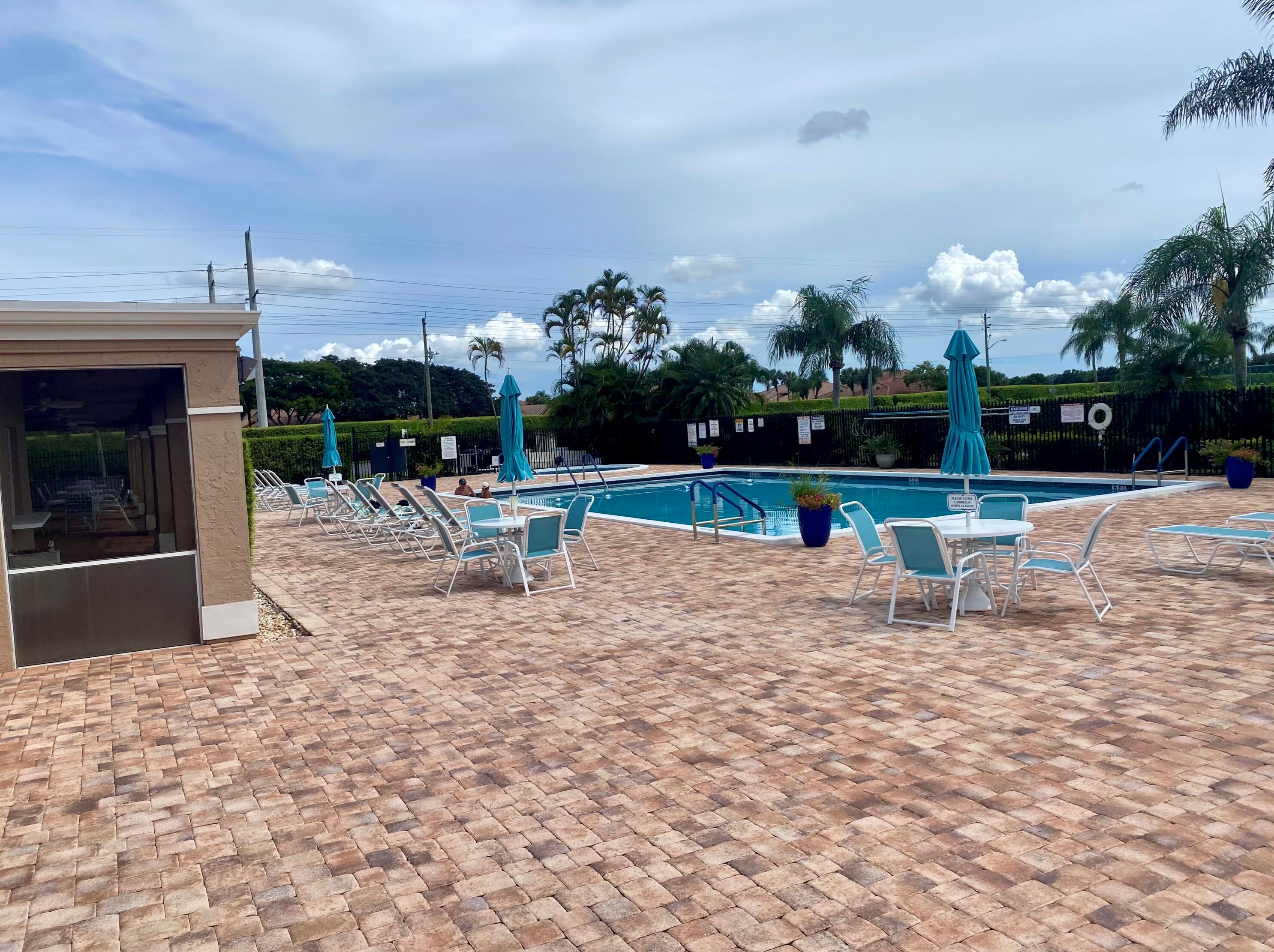 10940 Ladera Ln, Boca Raton FL  33498-1527 exterior