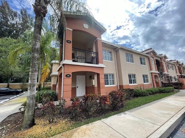 3760 N Jog Rd #101, West Palm Beach, FL 33411