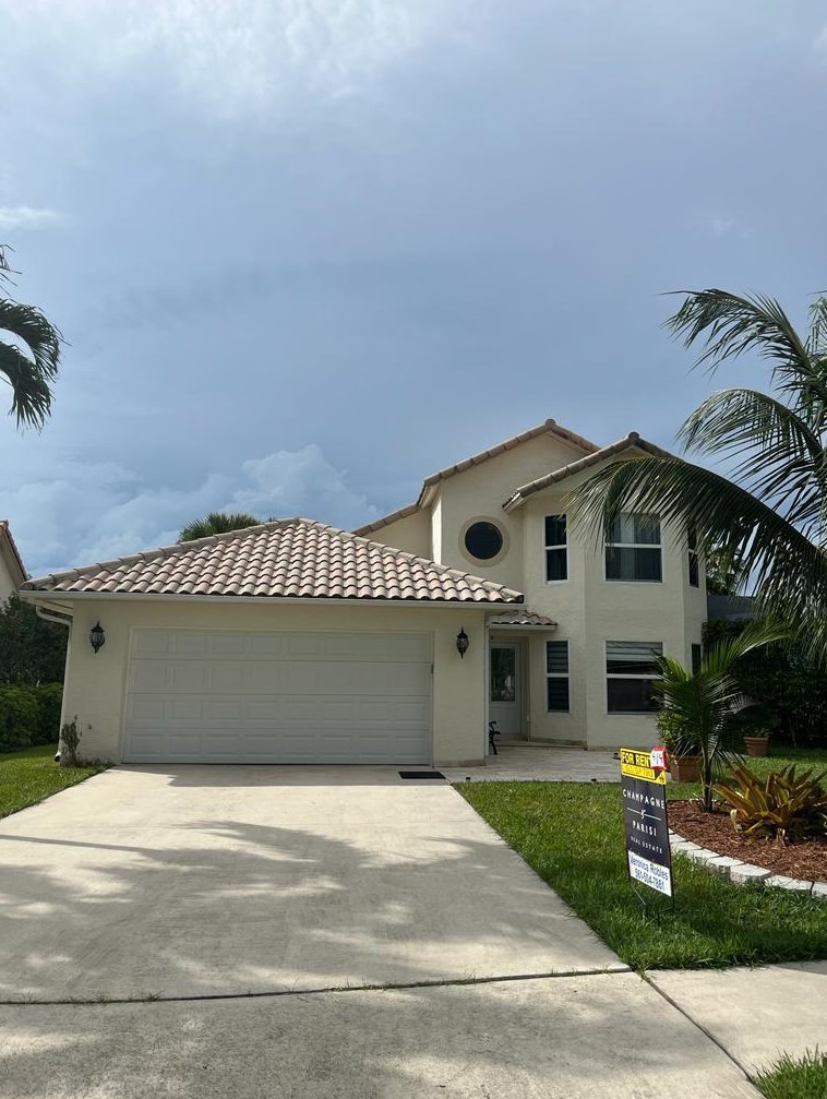 10410 Islander Dr, Boca Raton, FL 33498