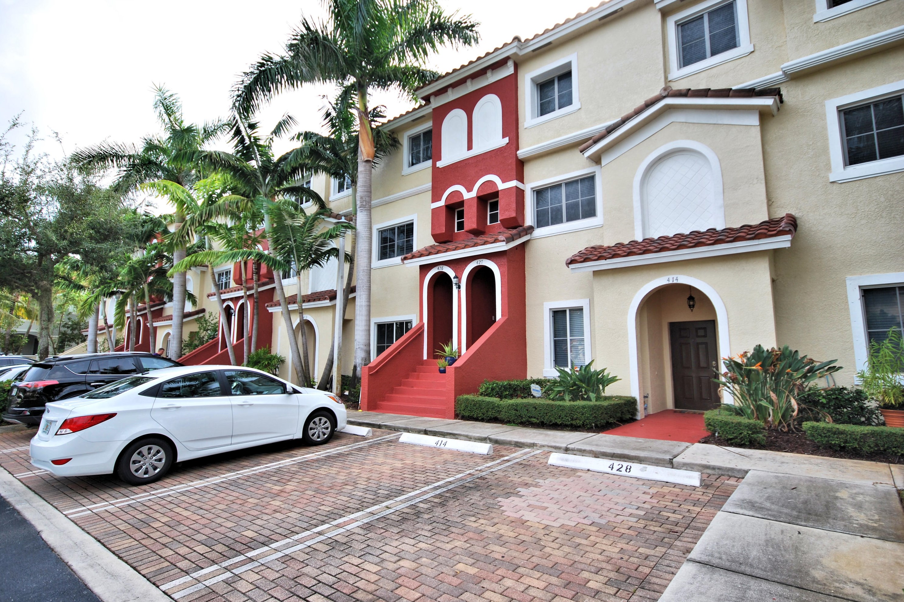 427 Bayfront Dr #427, Boynton Beach, FL 33435