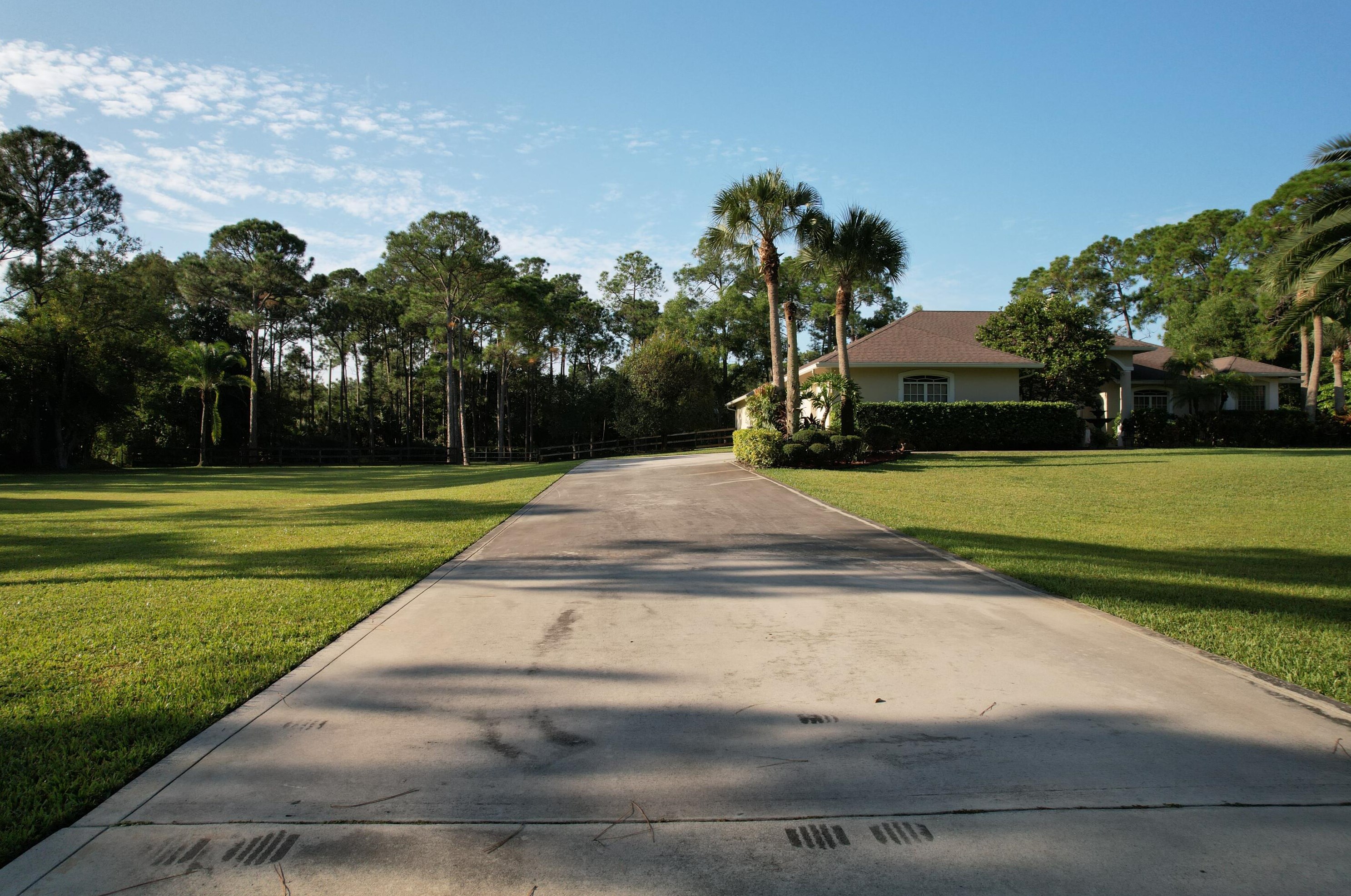 10914 Hawkview Cir, Stuart, FL 34997-2711