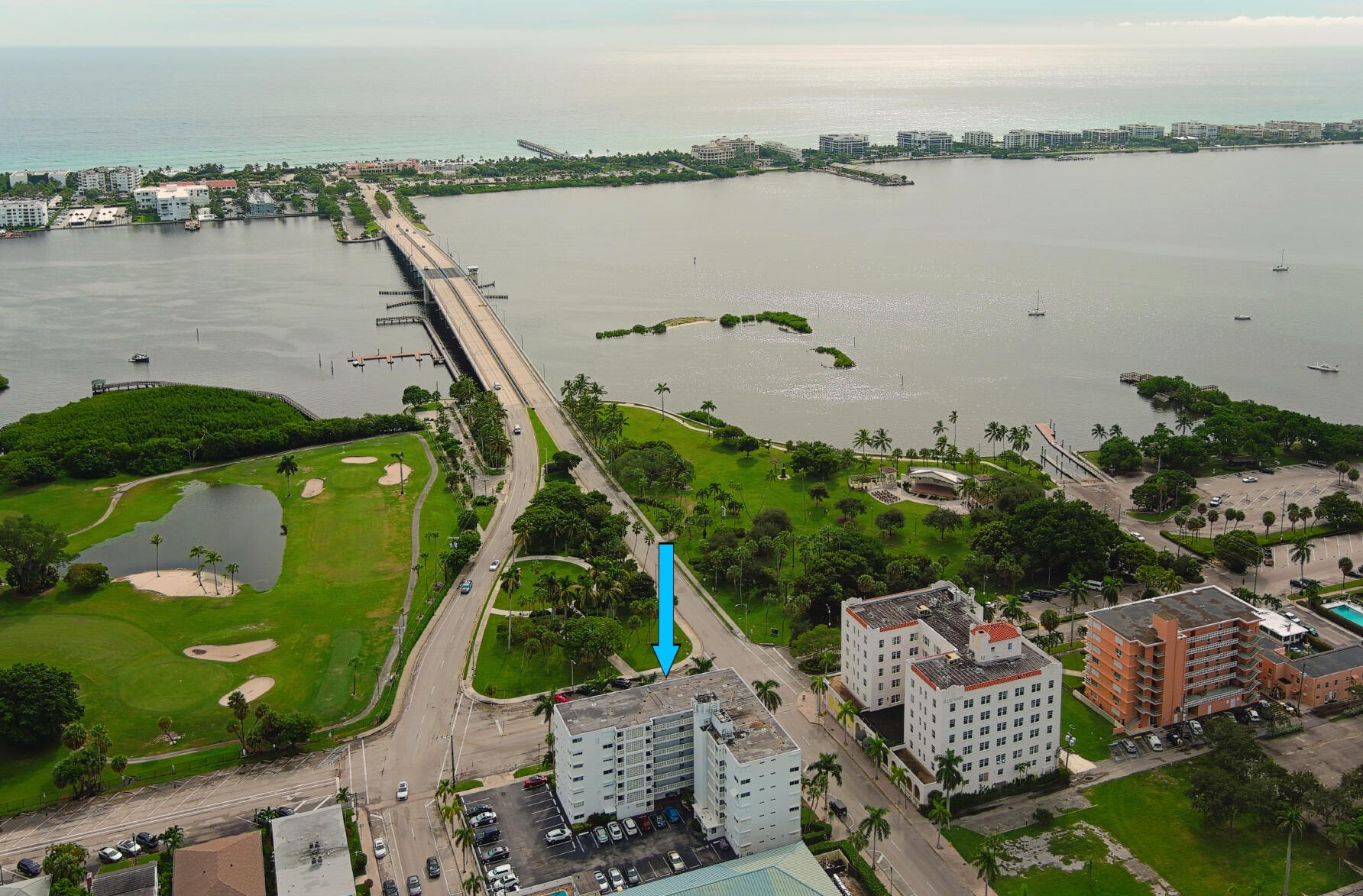 1 Golfview Rd, Lake Worth FL  33460-3948 exterior