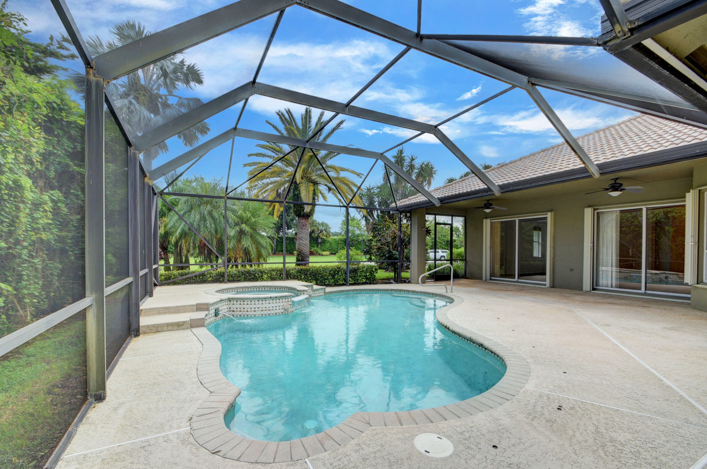 4372 Silver Glen Dr, Lake Worth FL 33449-8327 exterior