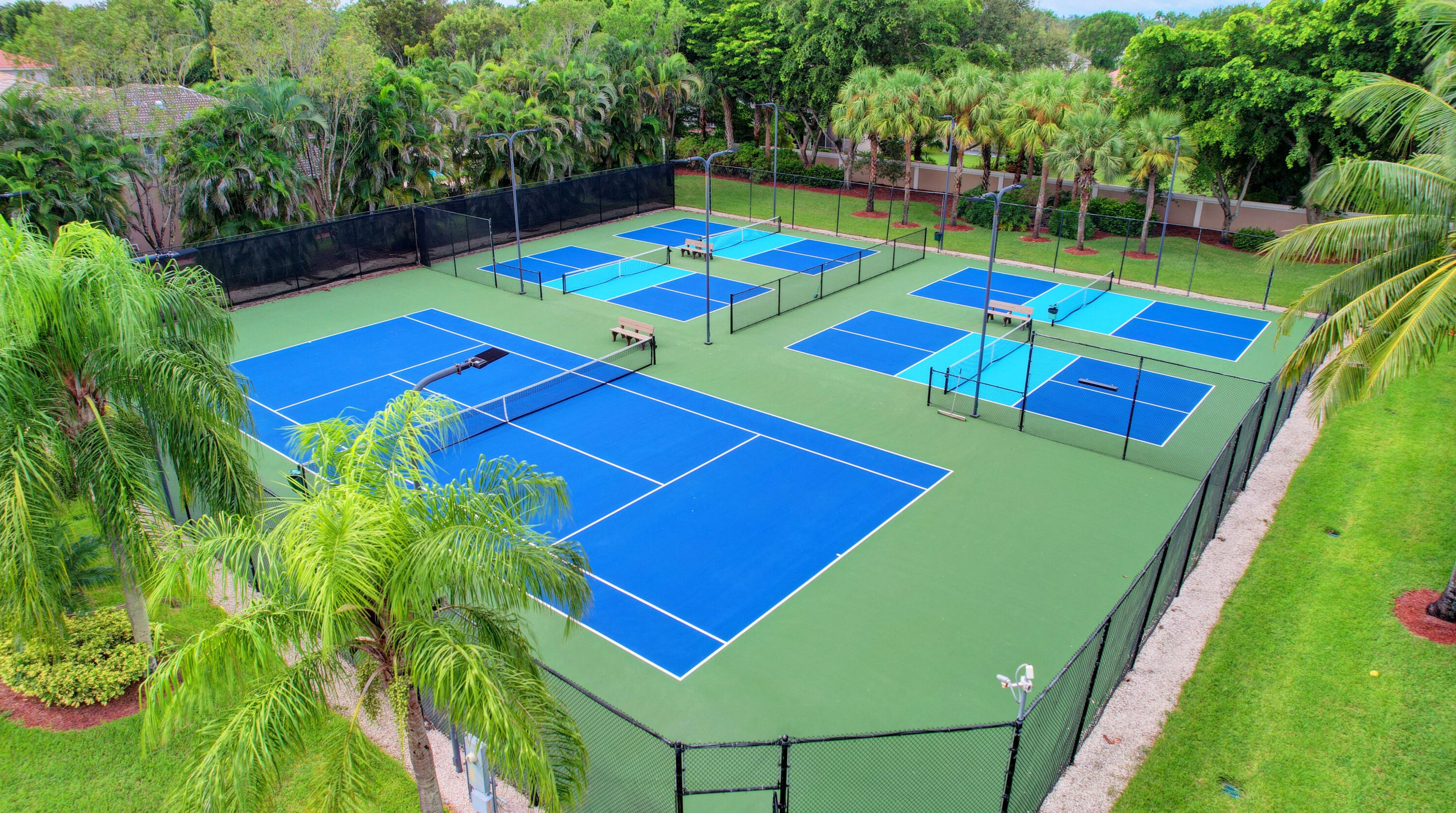 4372 Silver Glen Dr, Lake Worth FL 33449-8327 exterior