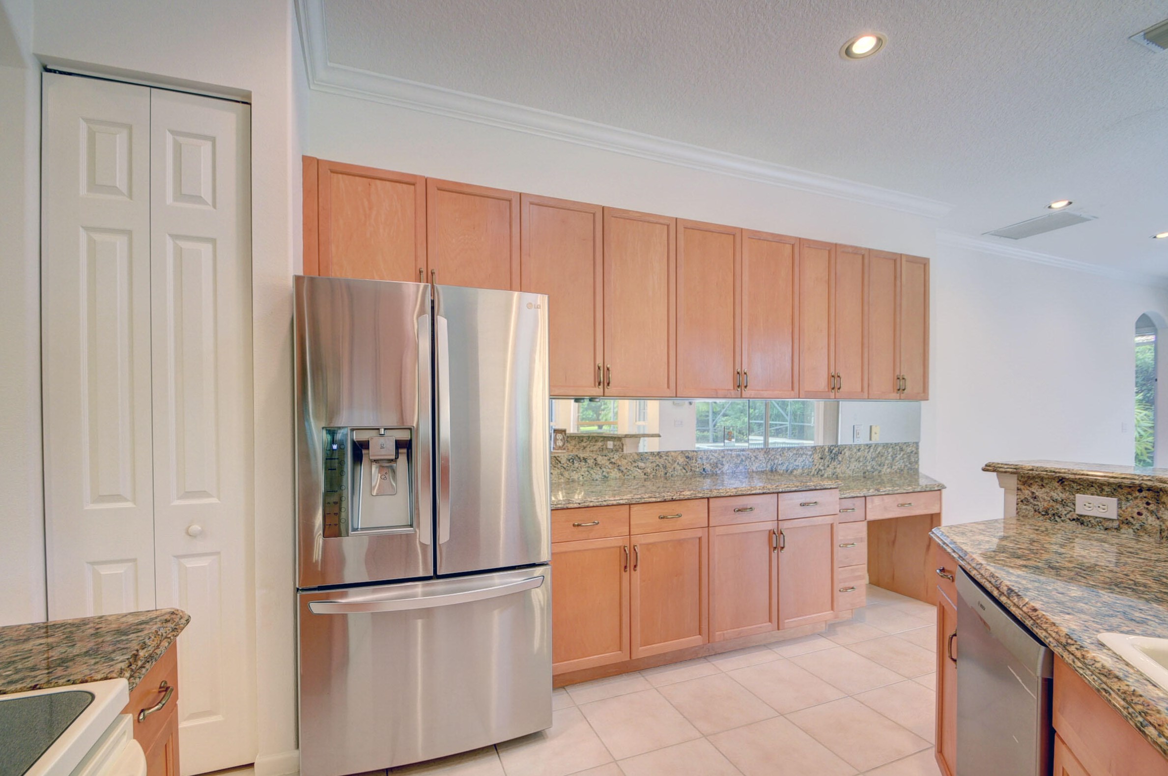 4372 Silver Glen Dr, Lake Worth FL 33449-8327 exterior