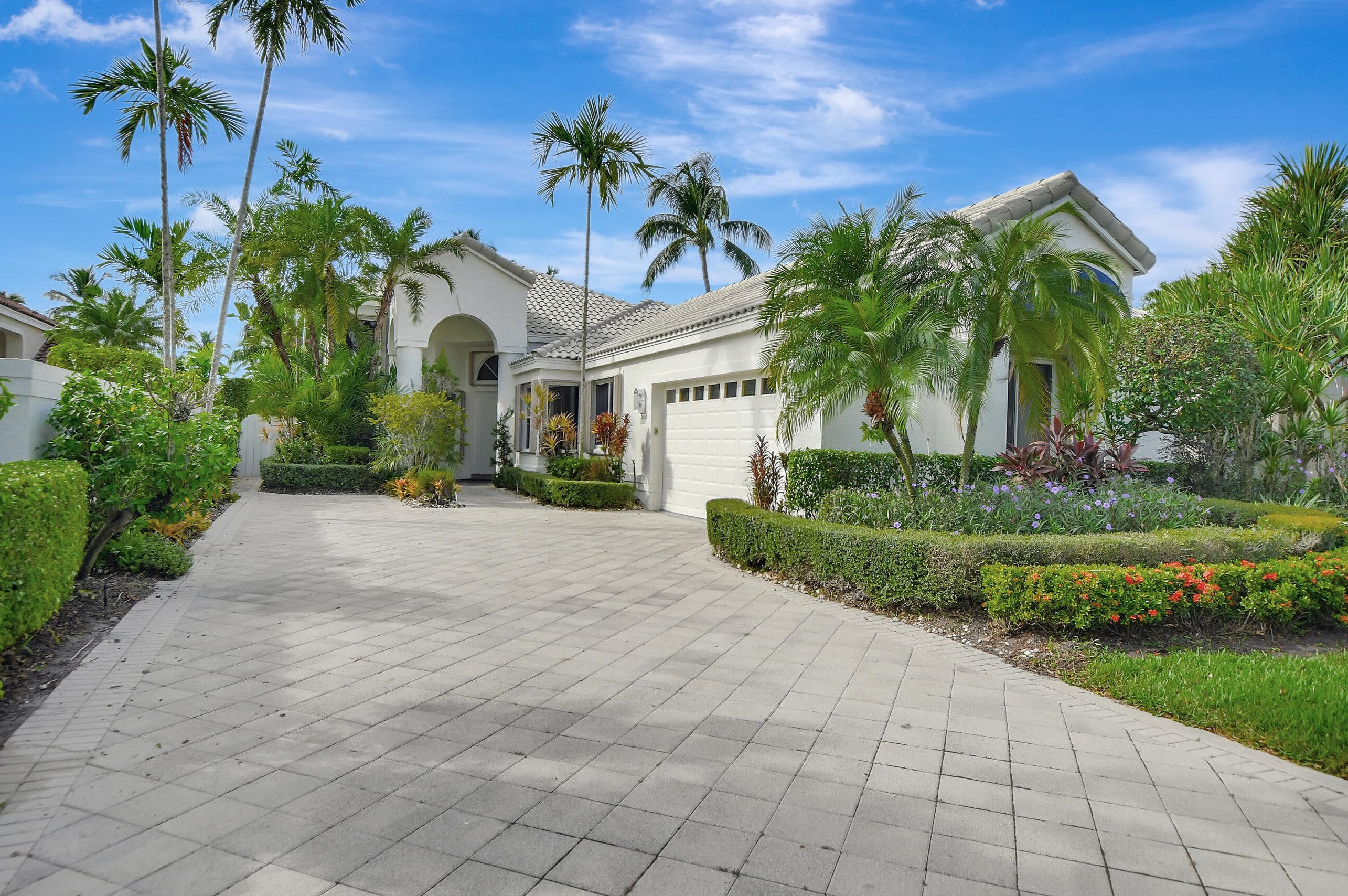 3564 Clubside Cir, Boca Raton, FL 33496-4003