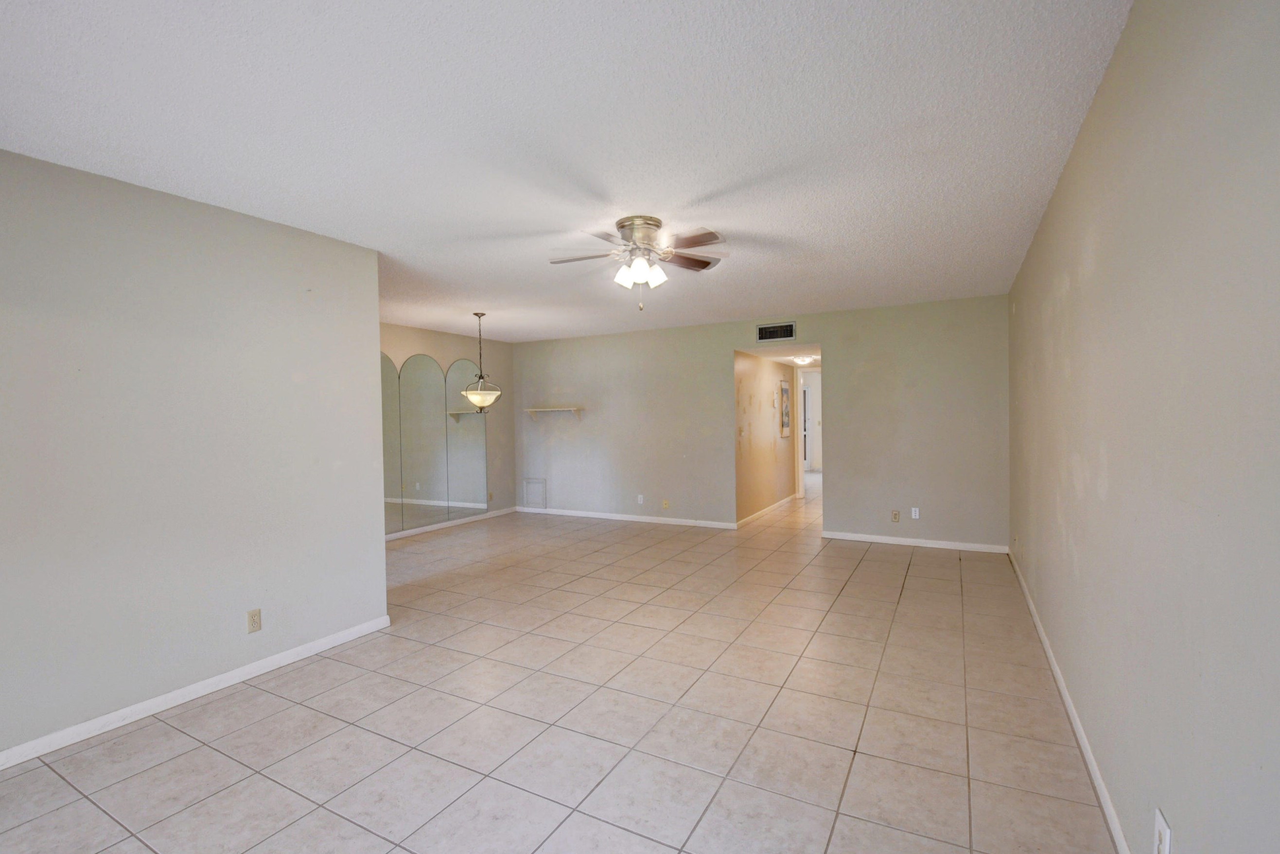 5126 Lakefront Blvd #c, Delray Beach, FL 33484