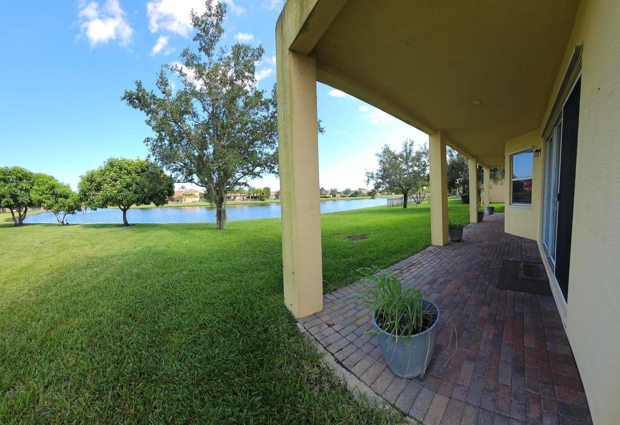 2374 Bellarosa Cir, West Palm Beach, FL 33411
