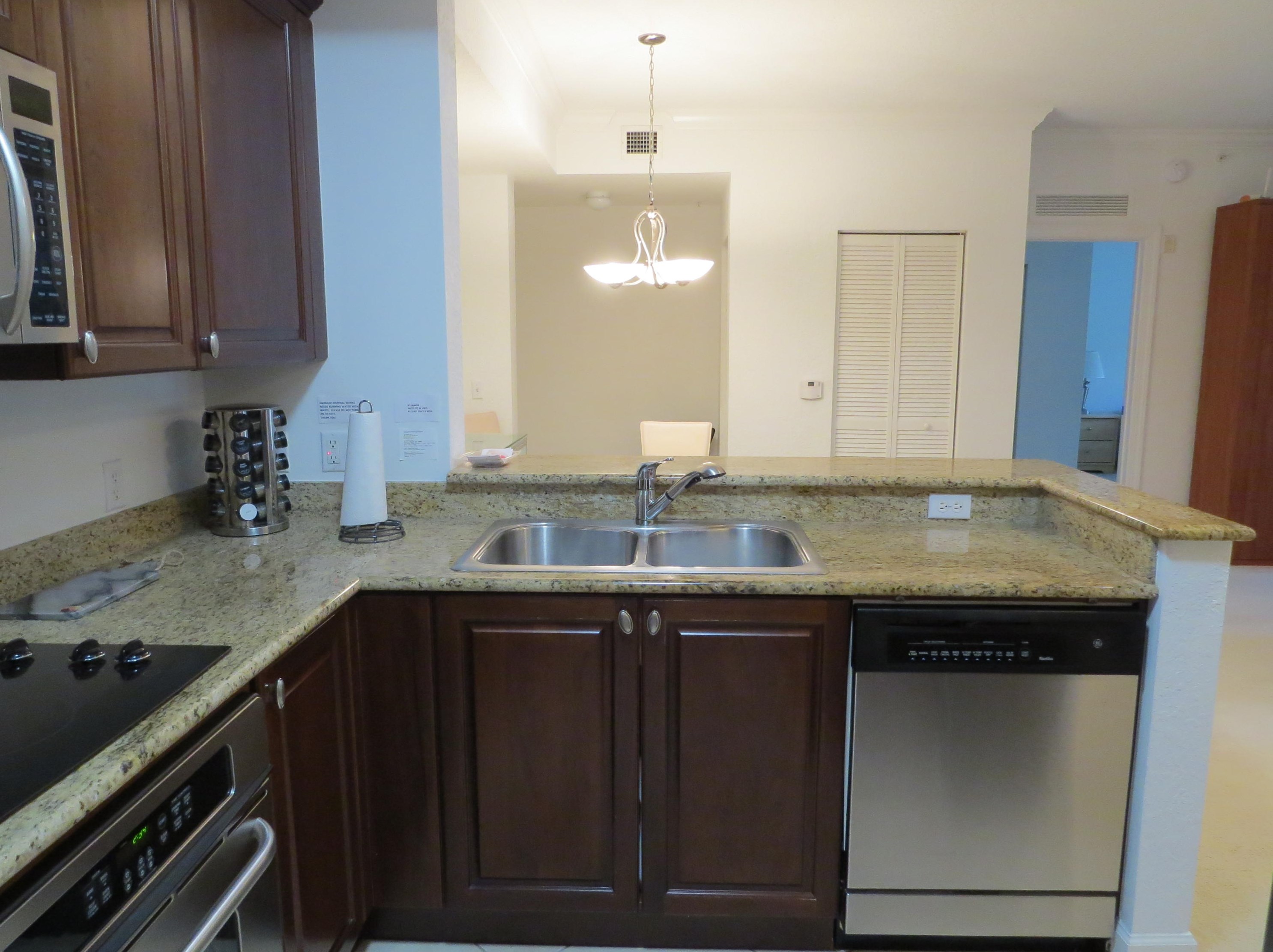 2 Renaissance Way #117, Boynton Beach, FL 33426