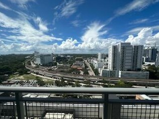 60 Sw 13th St #1221, Miami, FL 33130
