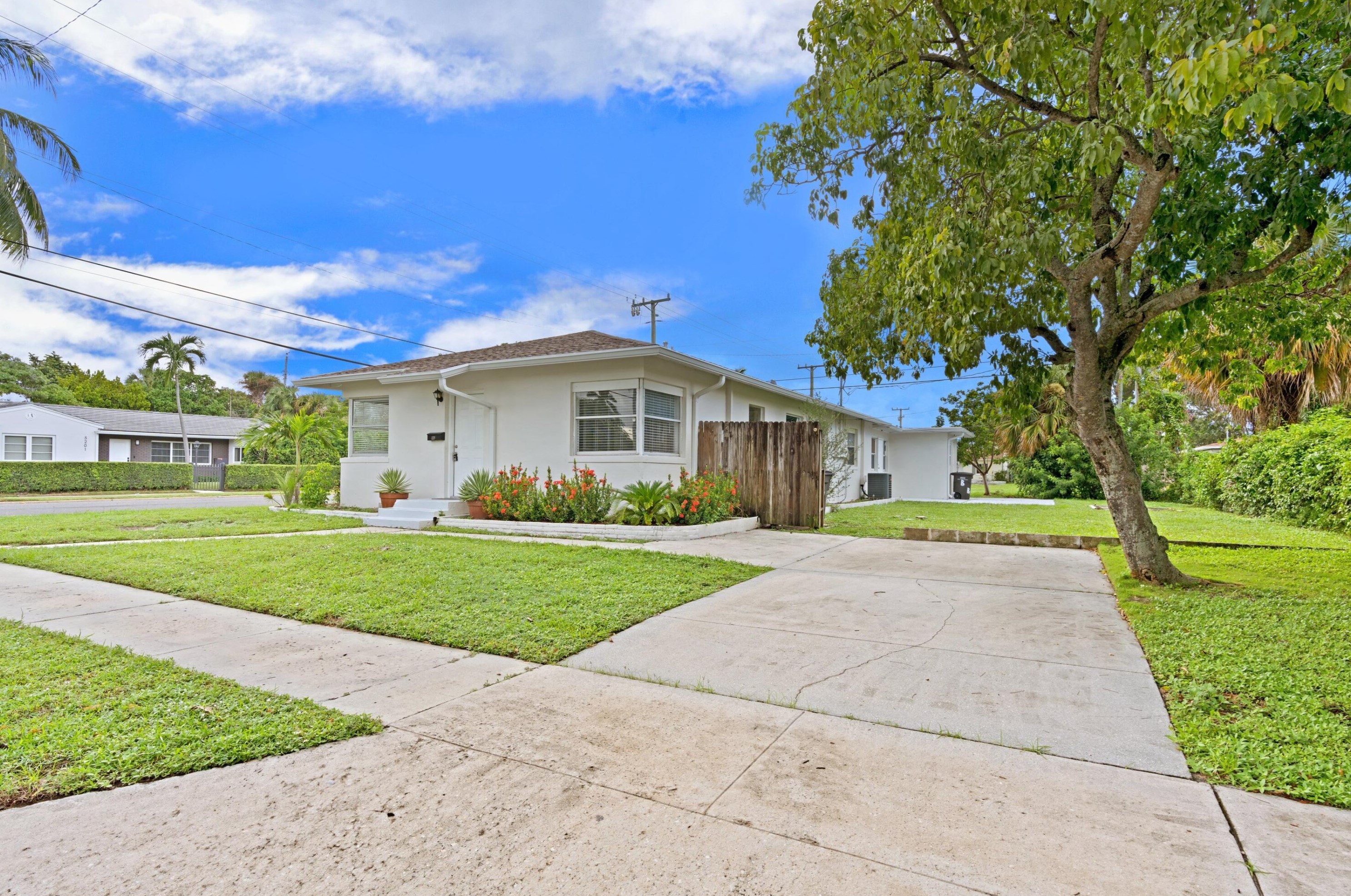 5208 Spruce Ave #b, West Palm Beach, FL 33407