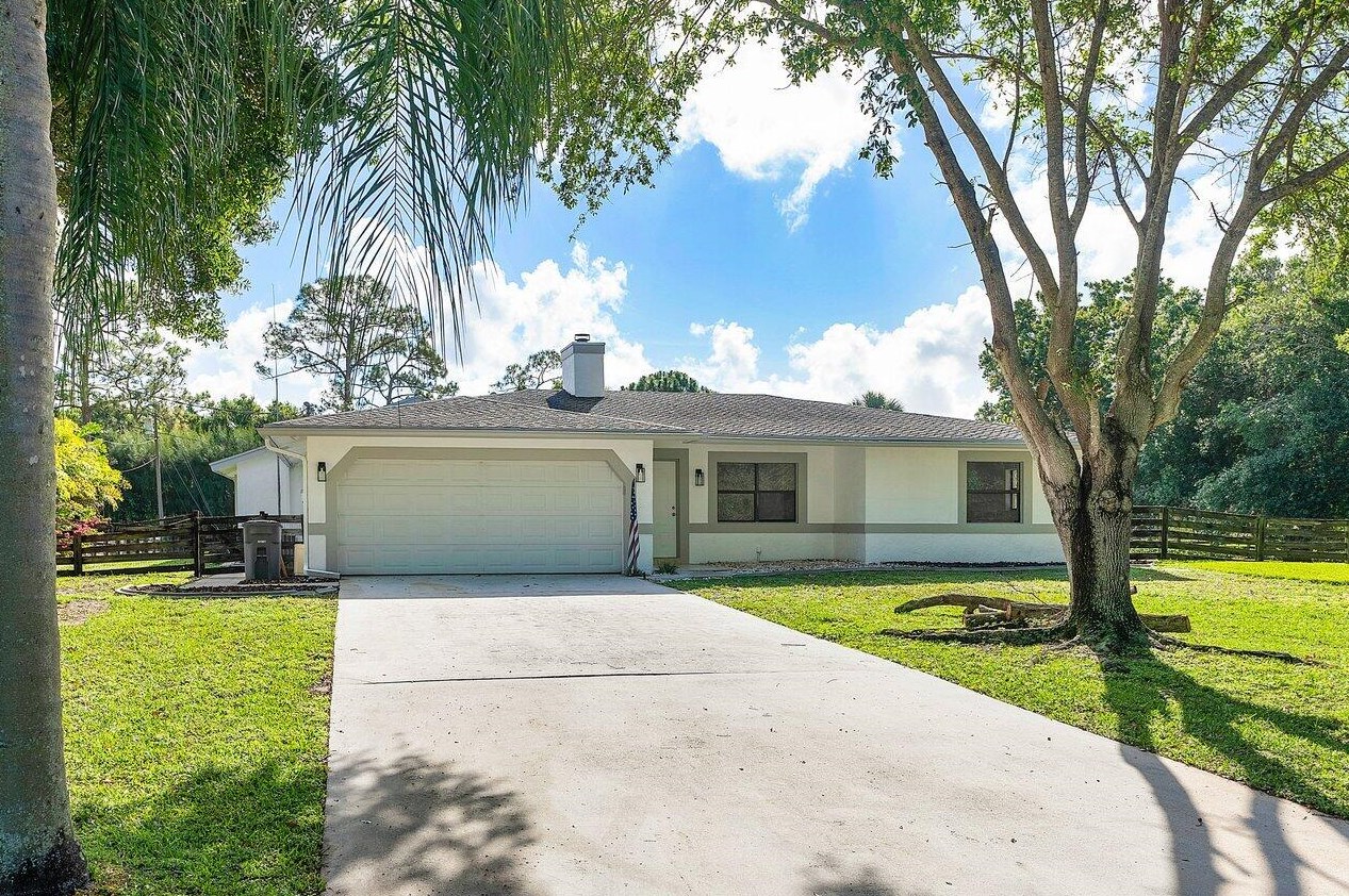 8440 Runford Dr, Boynton Beach, FL 33472