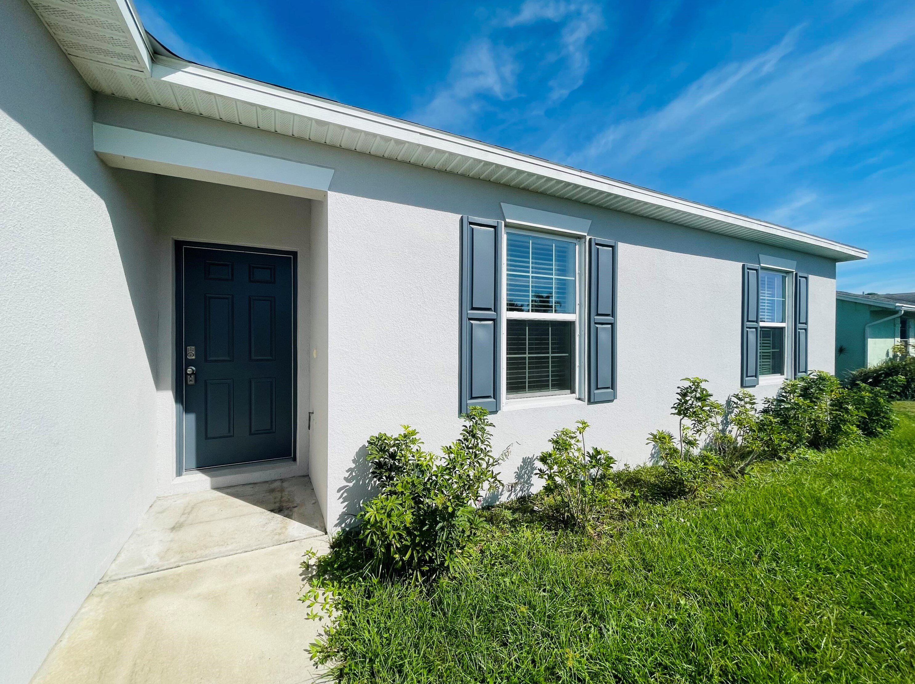 533 Sw Violet Ave, Fort Pierce, FL 34983