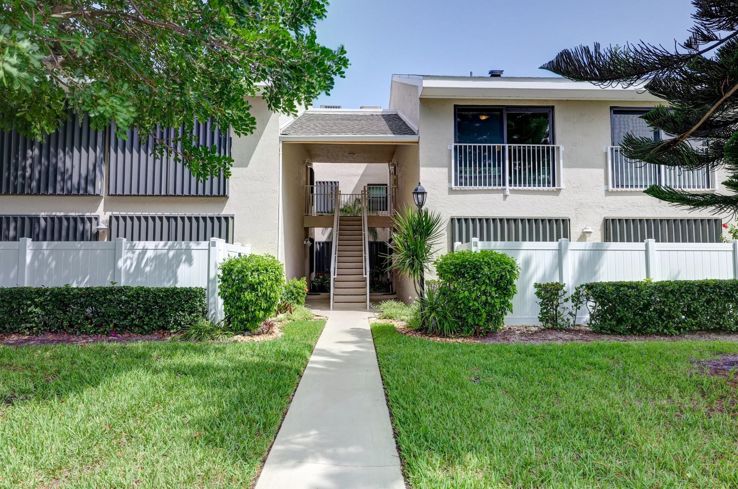 3218 S Lakeview Cir #7-206, Fort Pierce, FL 34949