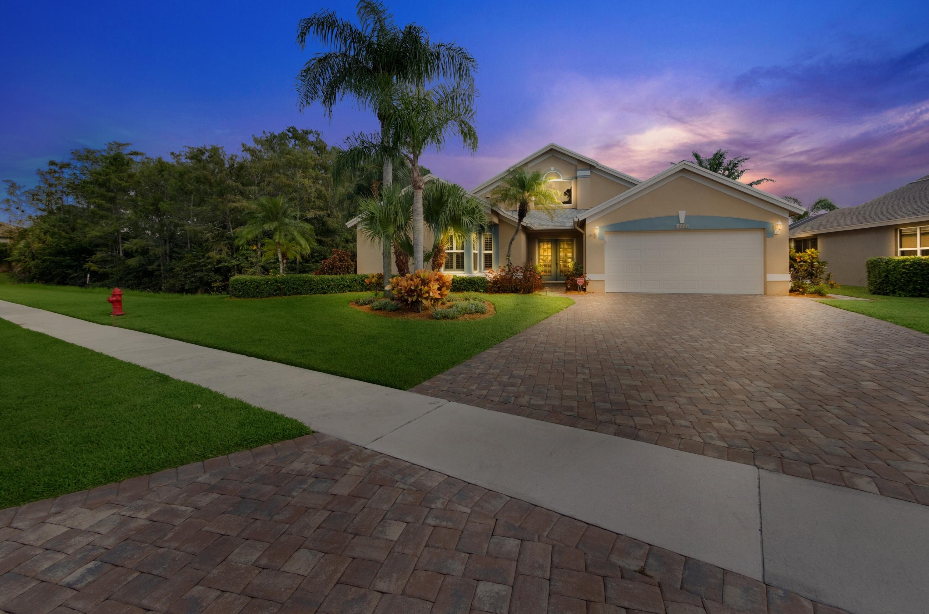 3874 Woods Walk Blvd, Lake Worth, FL 33467-2358