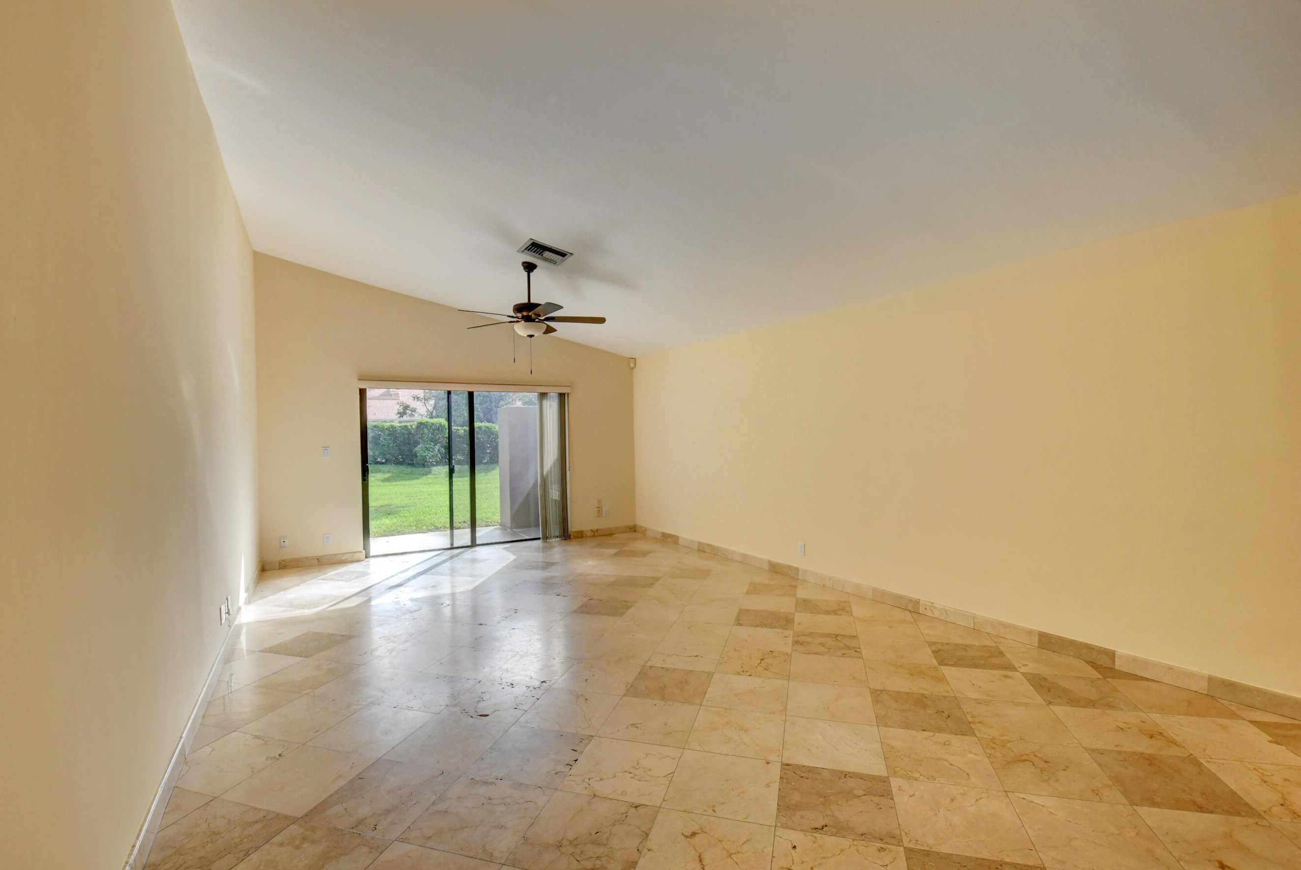 22580 Vistawood Way, Boca Raton, FL 33428