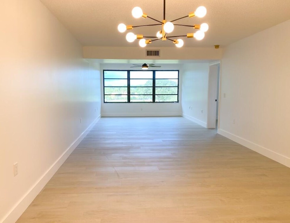 6085 Balboa Cir #404, Boca Raton, FL 33433