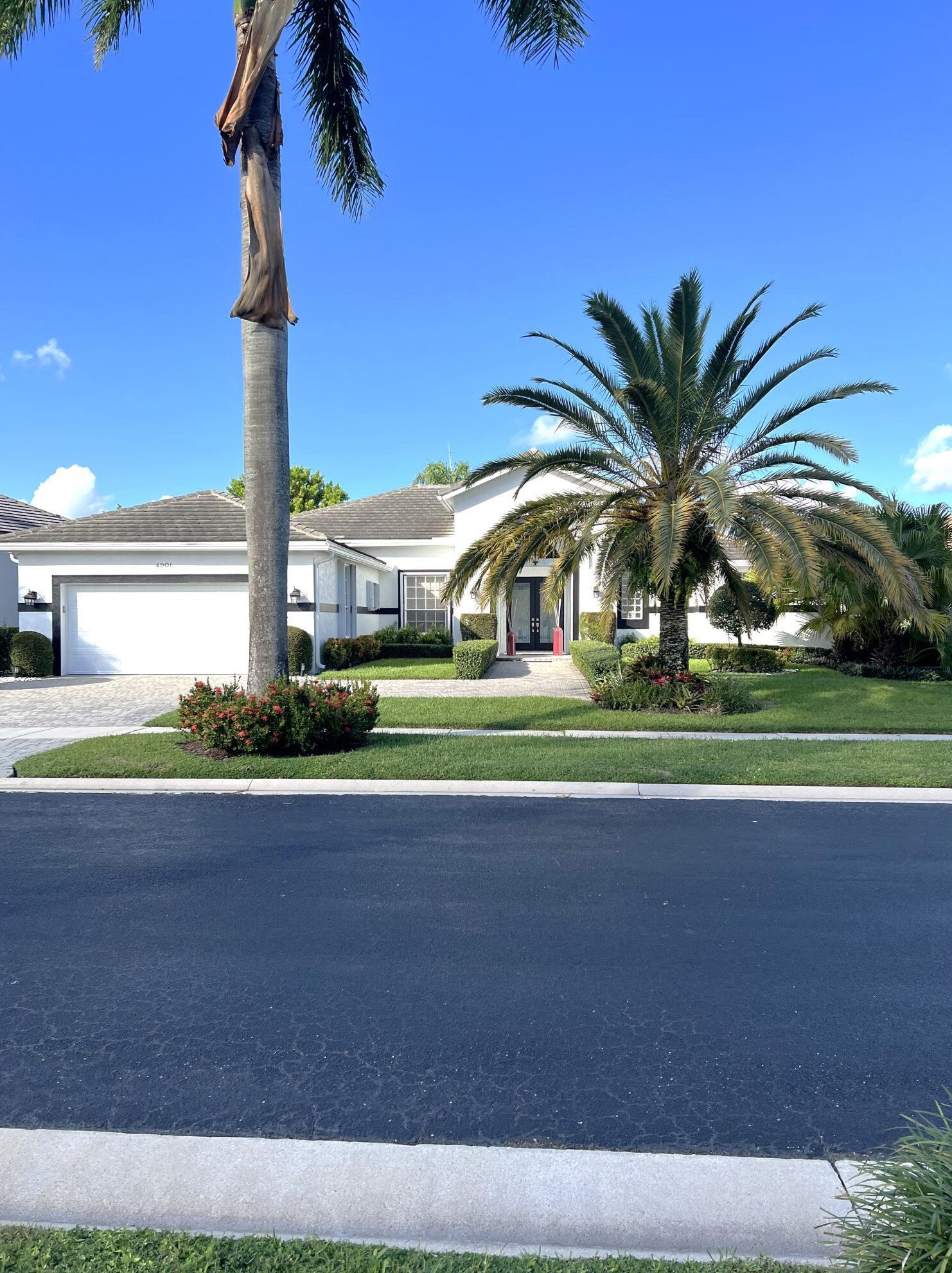 4901 Exeter Estate Ln, Lake Worth, FL 33449-8142