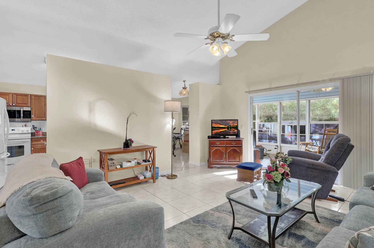 6000 Travelers Way, Fort Pierce FL  34982-4054 exterior