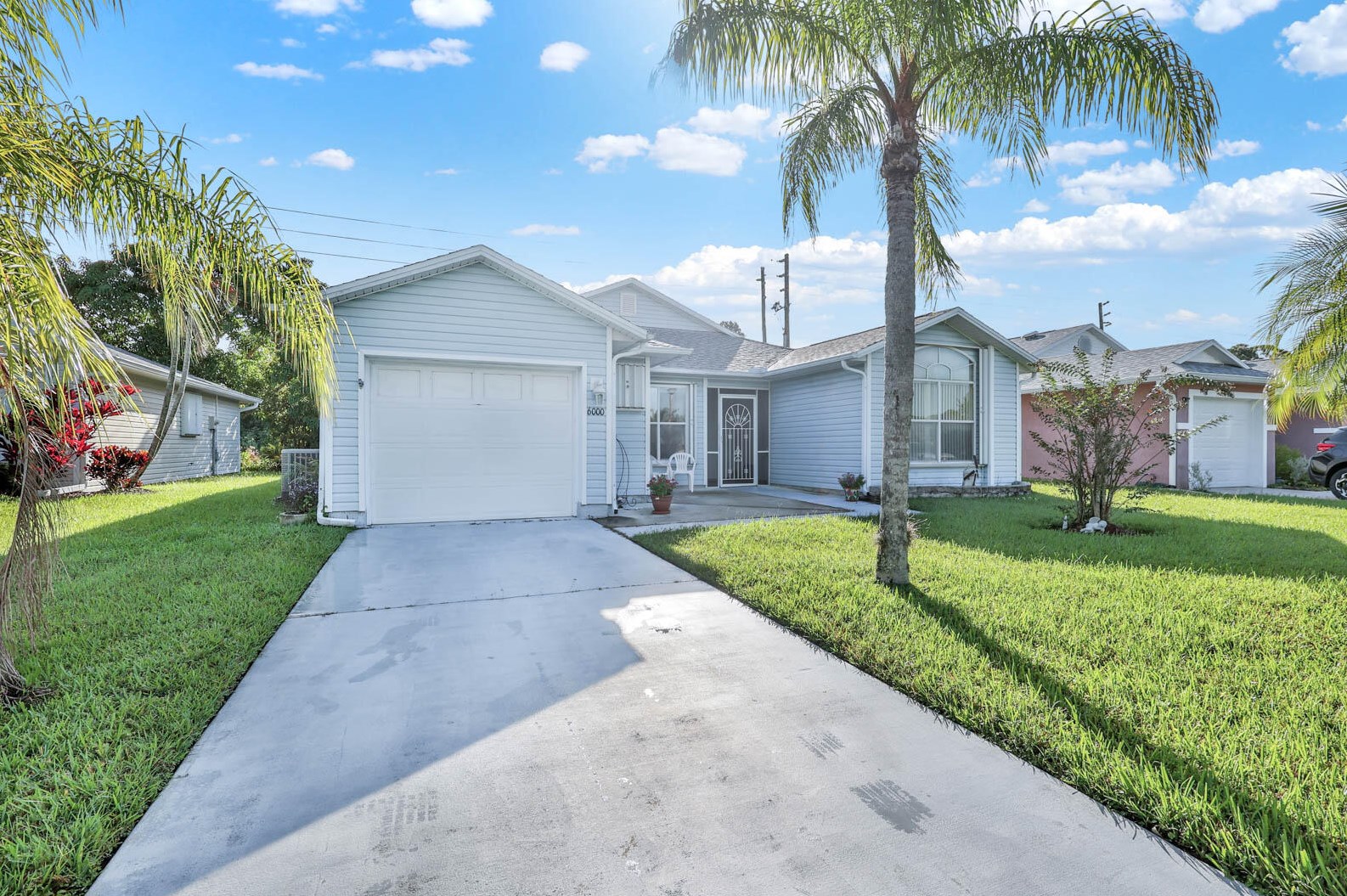 6000 Travelers Way, Fort Pierce FL  34982-4054 exterior