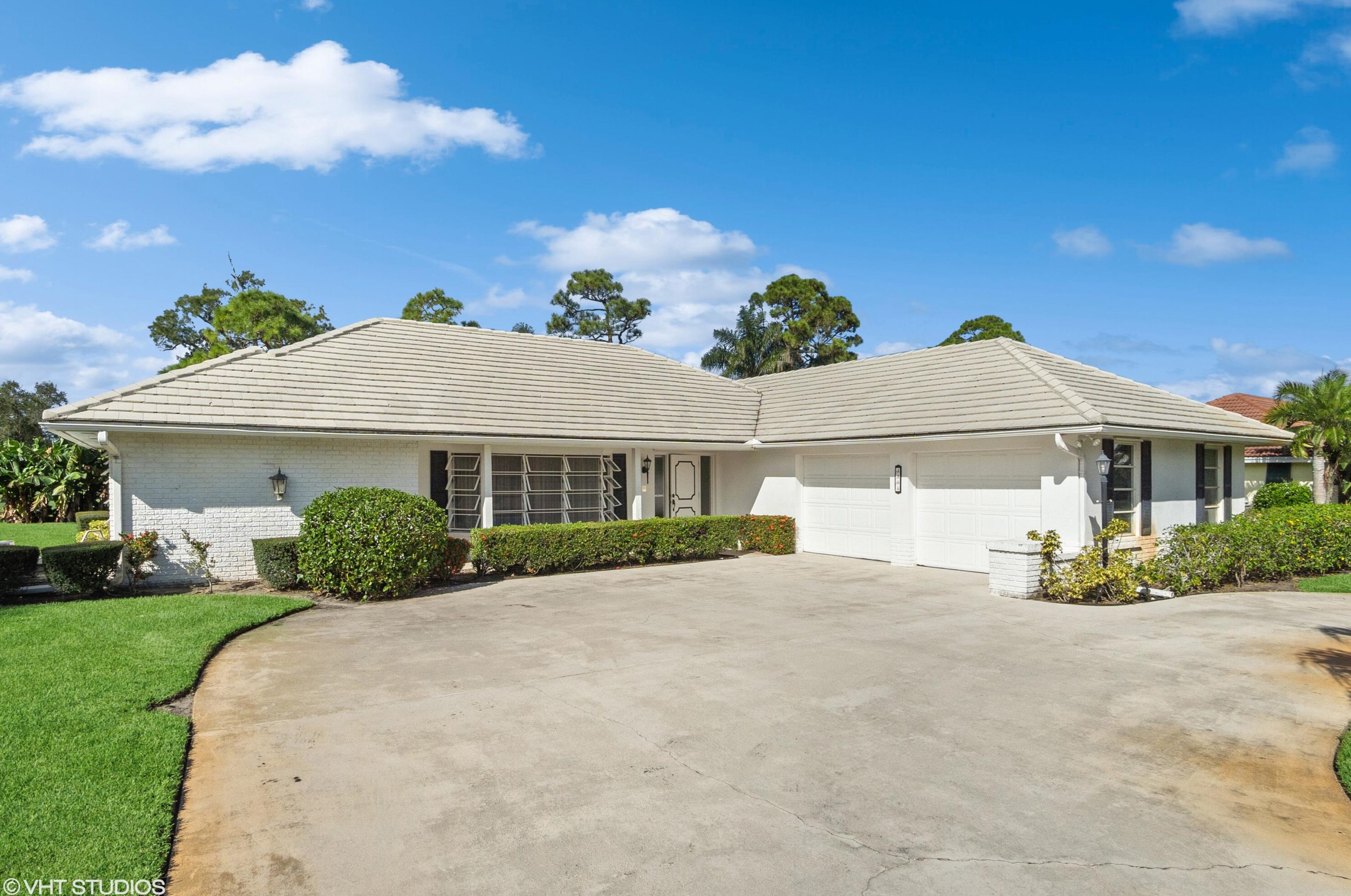 3301 Court Dr, Stuart, FL 34997-6011